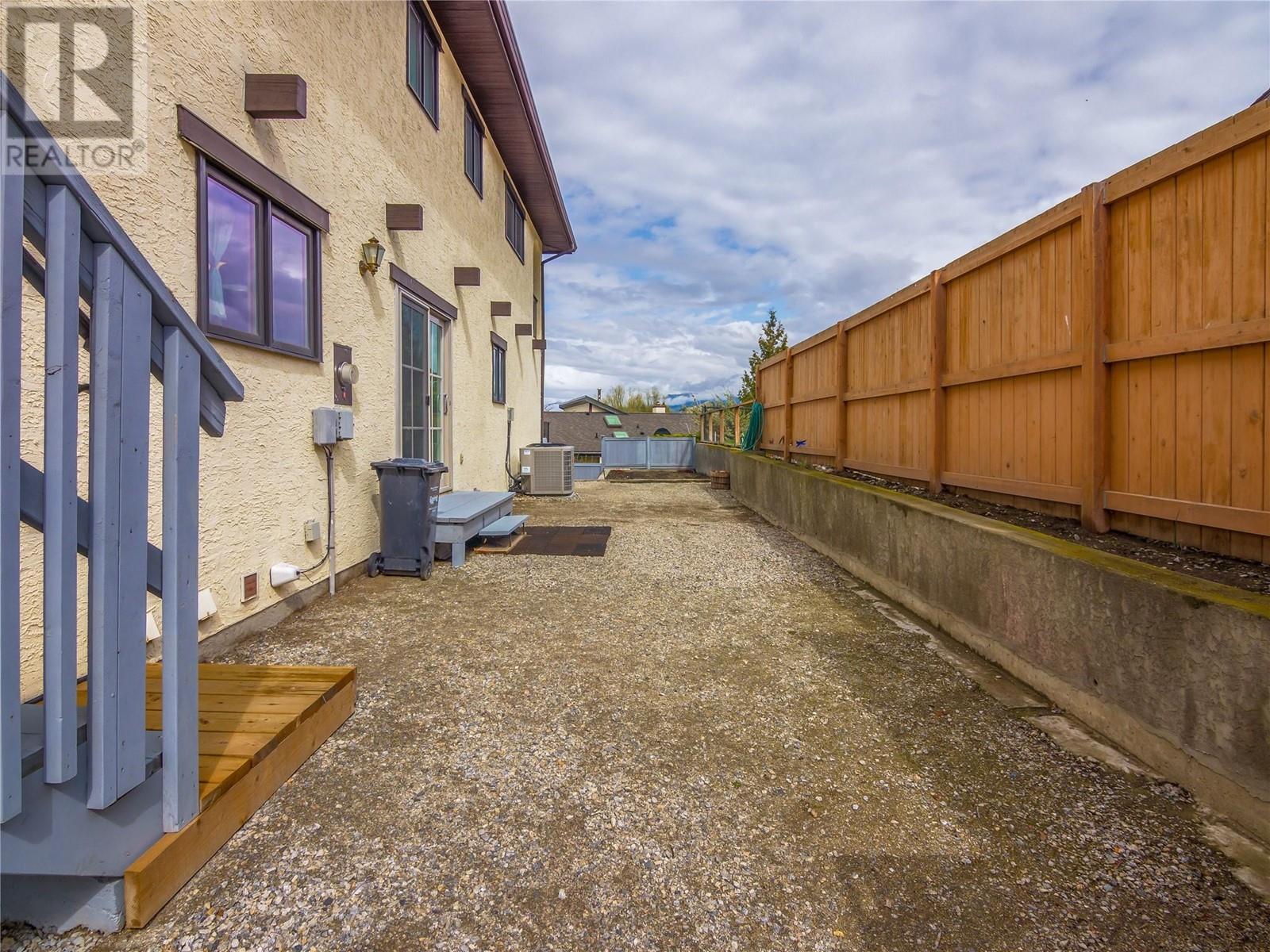 969 Westminster Avenue E, Penticton, British Columbia  V2A 7P1 - Photo 55 - 10335342