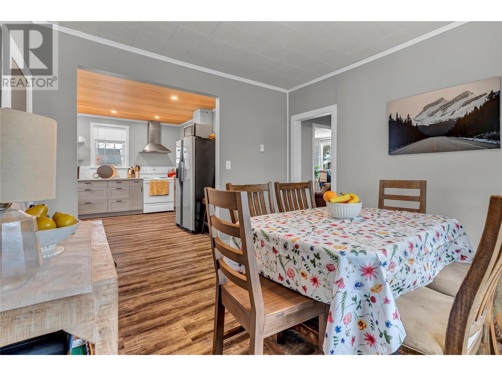 11406 Victoria Road S, Summerland, British Columbia  V0H 1Z2 - Photo 8 - 10335788