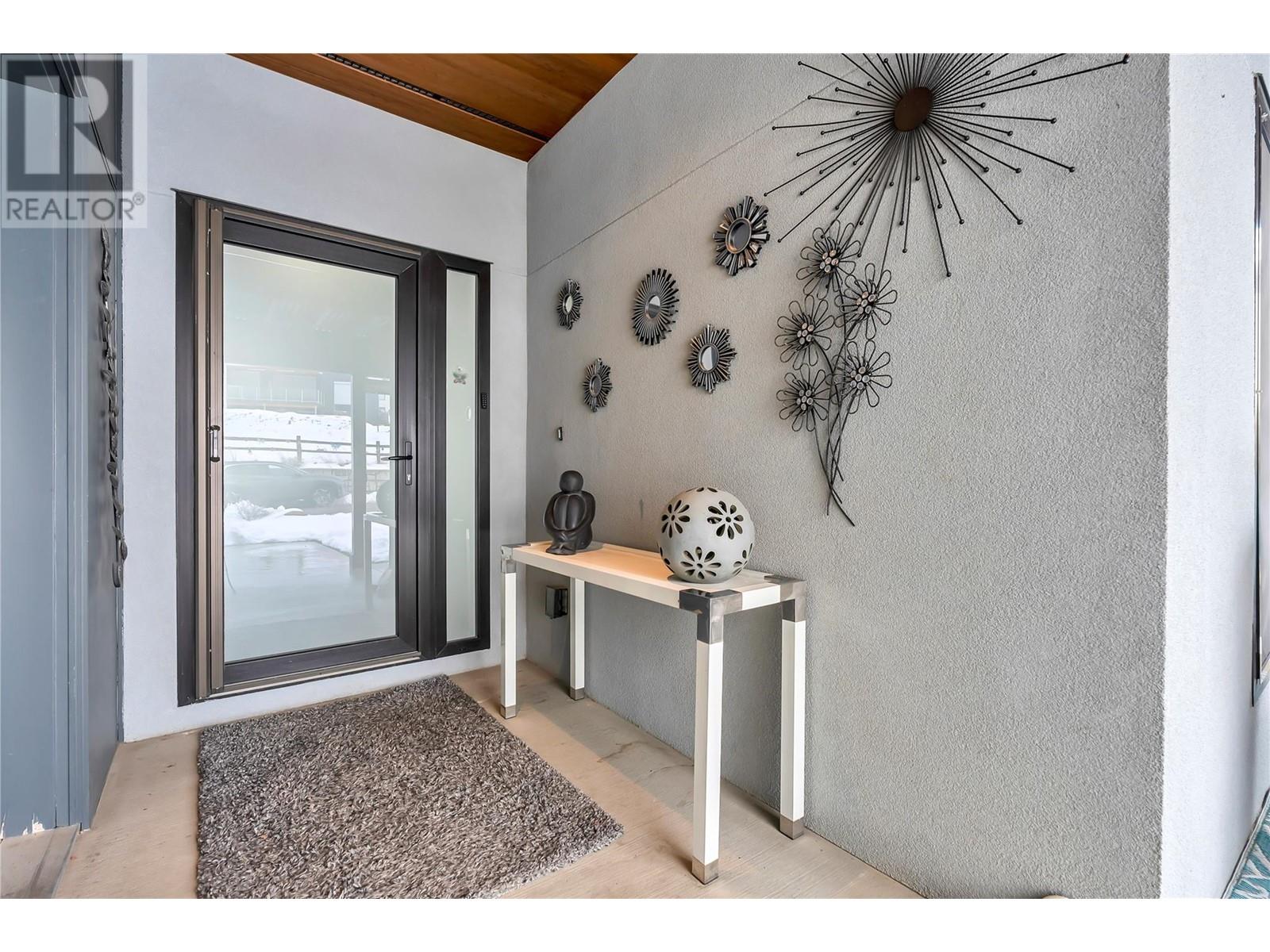 141 View Lane, Penticton, British Columbia  V2A 0A6 - Photo 38 - 10336159
