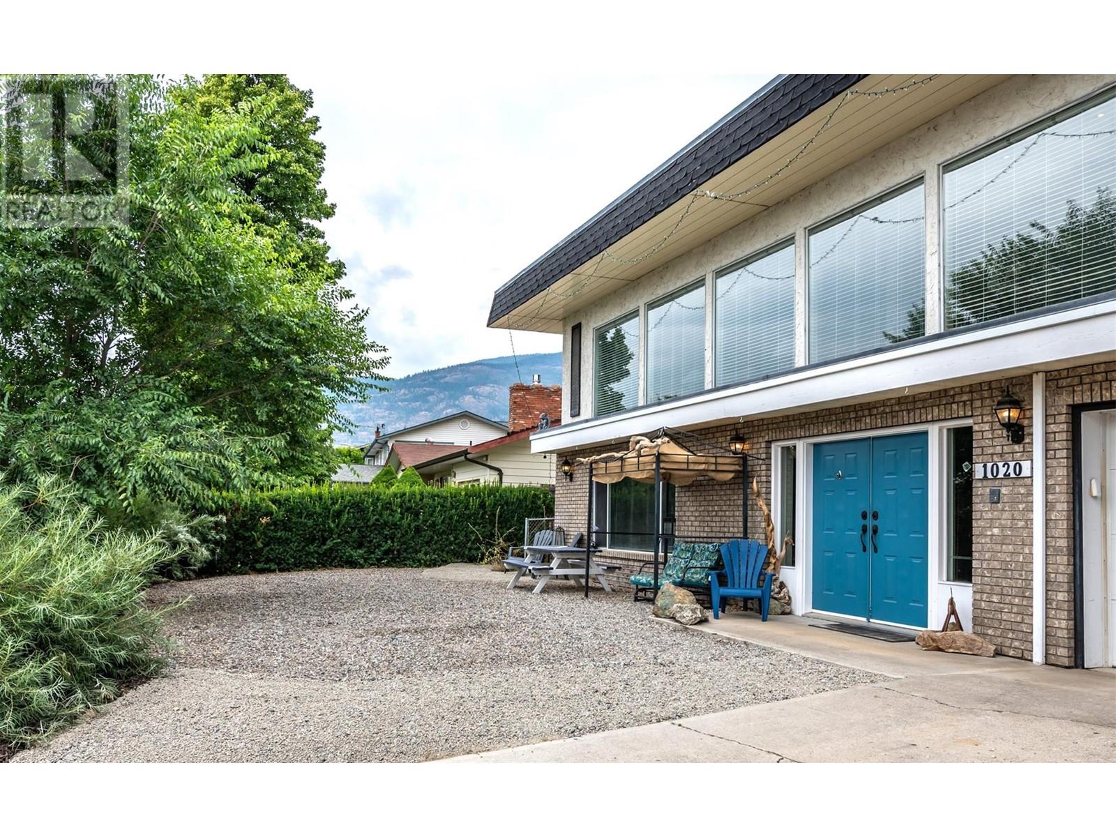 1020 Morningstar Road, Oliver, British Columbia  V0H 1T9 - Photo 4 - 10331543