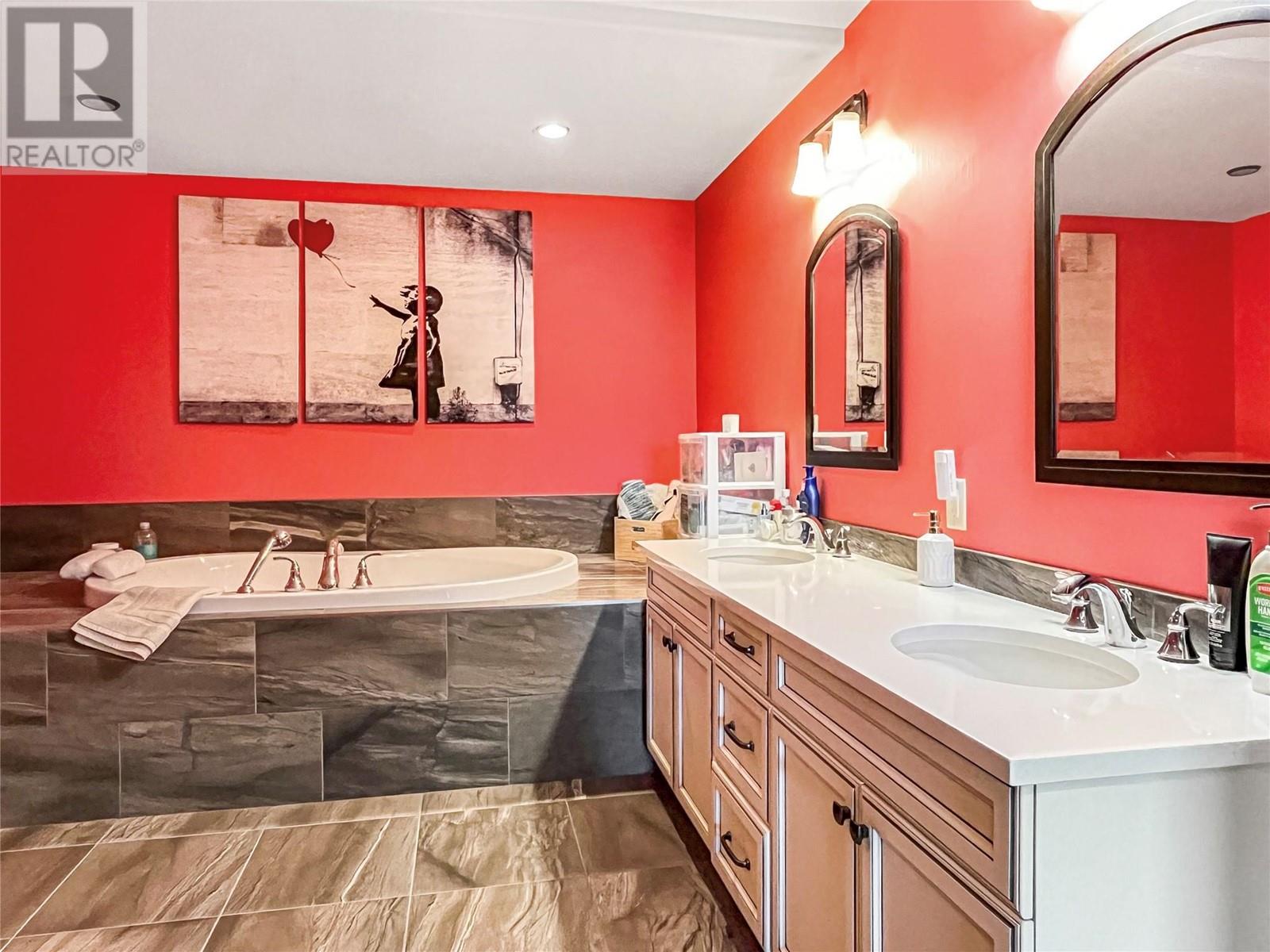 2418 Lakeshore Drive Unit# 302, Osoyoos, British Columbia  V0H 1V6 - Photo 18 - 10335520