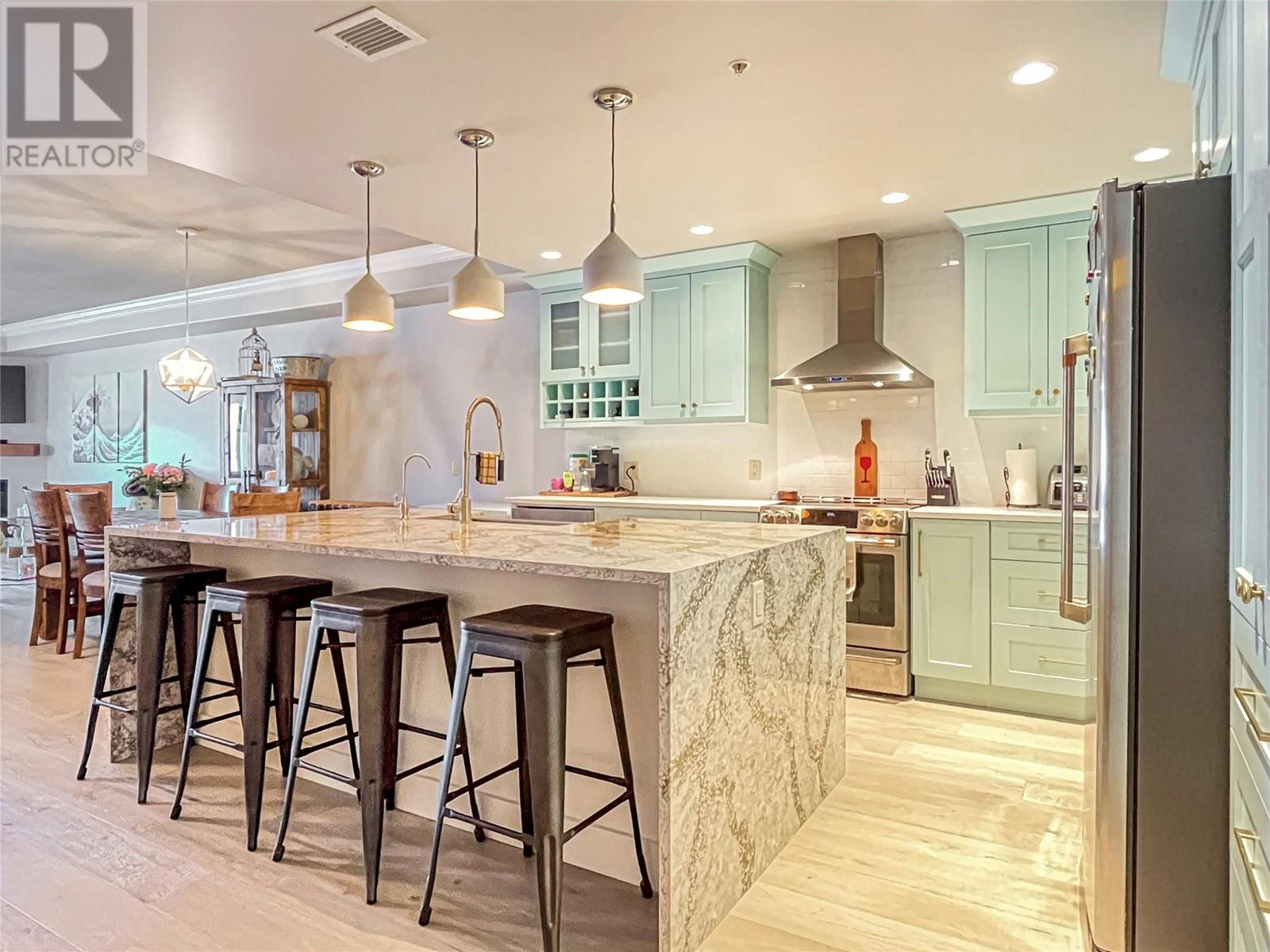 2418 Lakeshore Drive Unit# 302, Osoyoos, British Columbia  V0H 1V6 - Photo 6 - 10335520