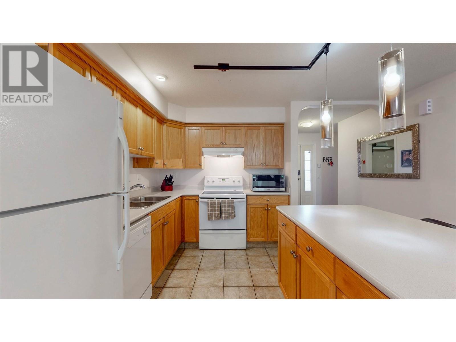 9307 62nd Avenue Unit# 109, Osoyoos, British Columbia  V0H 1V1 - Photo 6 - 10334922