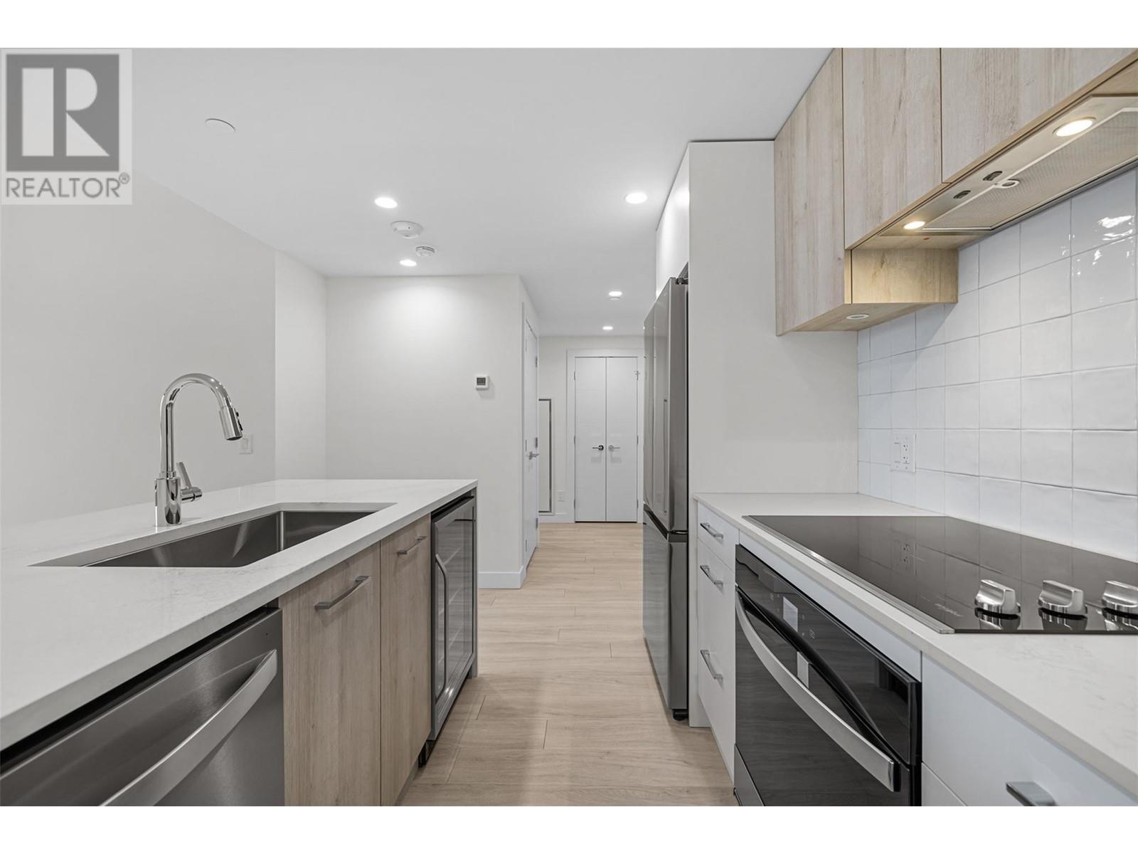 3699 Capozzi Road Unit# 1106, Kelowna, British Columbia  V1W 0G3 - Photo 4 - 10336195