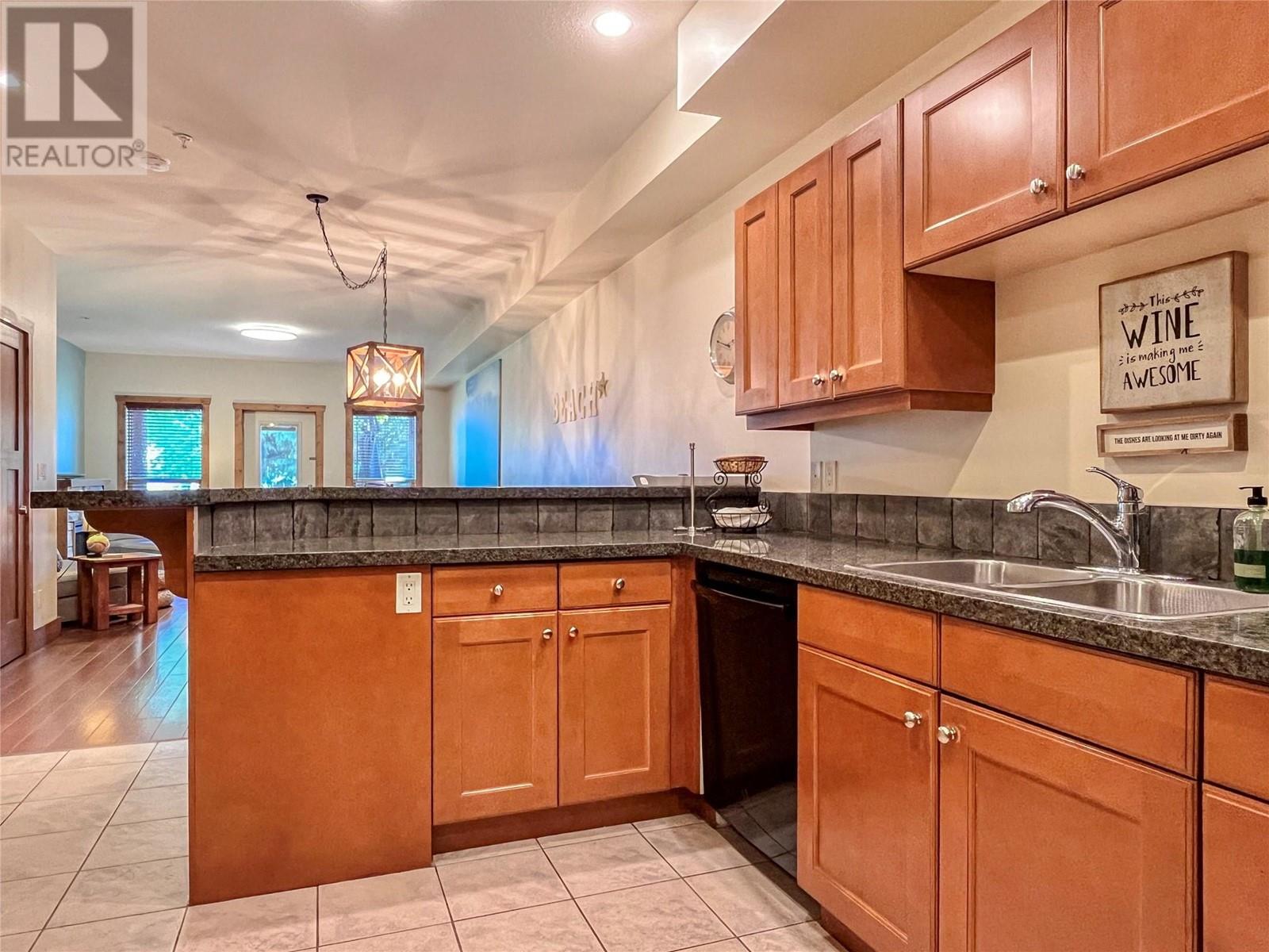 5401 Lakeshore Drive Unit# 102, Osoyoos, British Columbia  V0H 1V3 - Photo 20 - 10335632