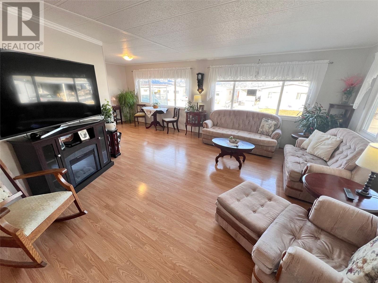 6601 Tucelnuit Drive Unit# 113, Oliver, British Columbia  V0H 1T3 - Photo 2 - 10335863