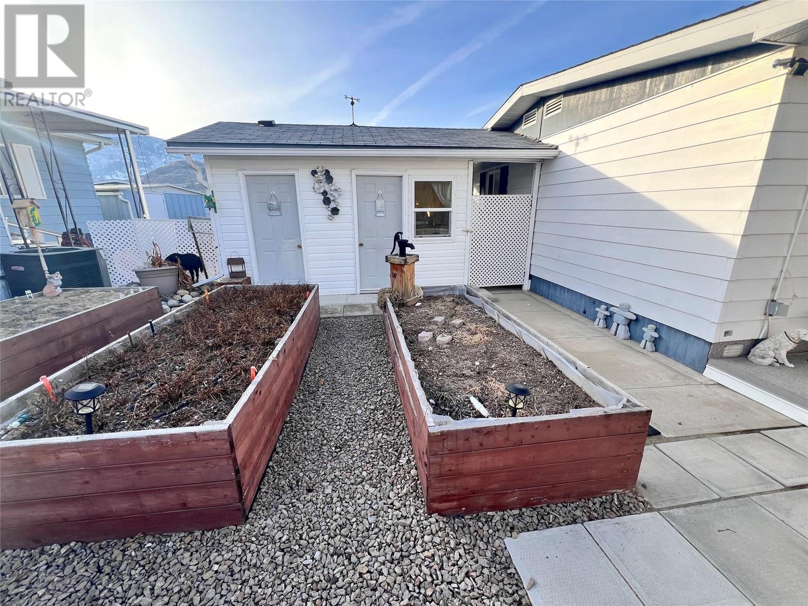 6601 Tucelnuit Drive Unit# 113, Oliver, British Columbia  V0H 1T3 - Photo 9 - 10335863
