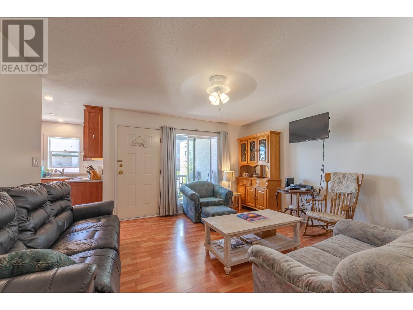 8010 Vedette Drive Unit# 7, Osoyoos, British Columbia  V0H 1C2 - Photo 3 - 10336570