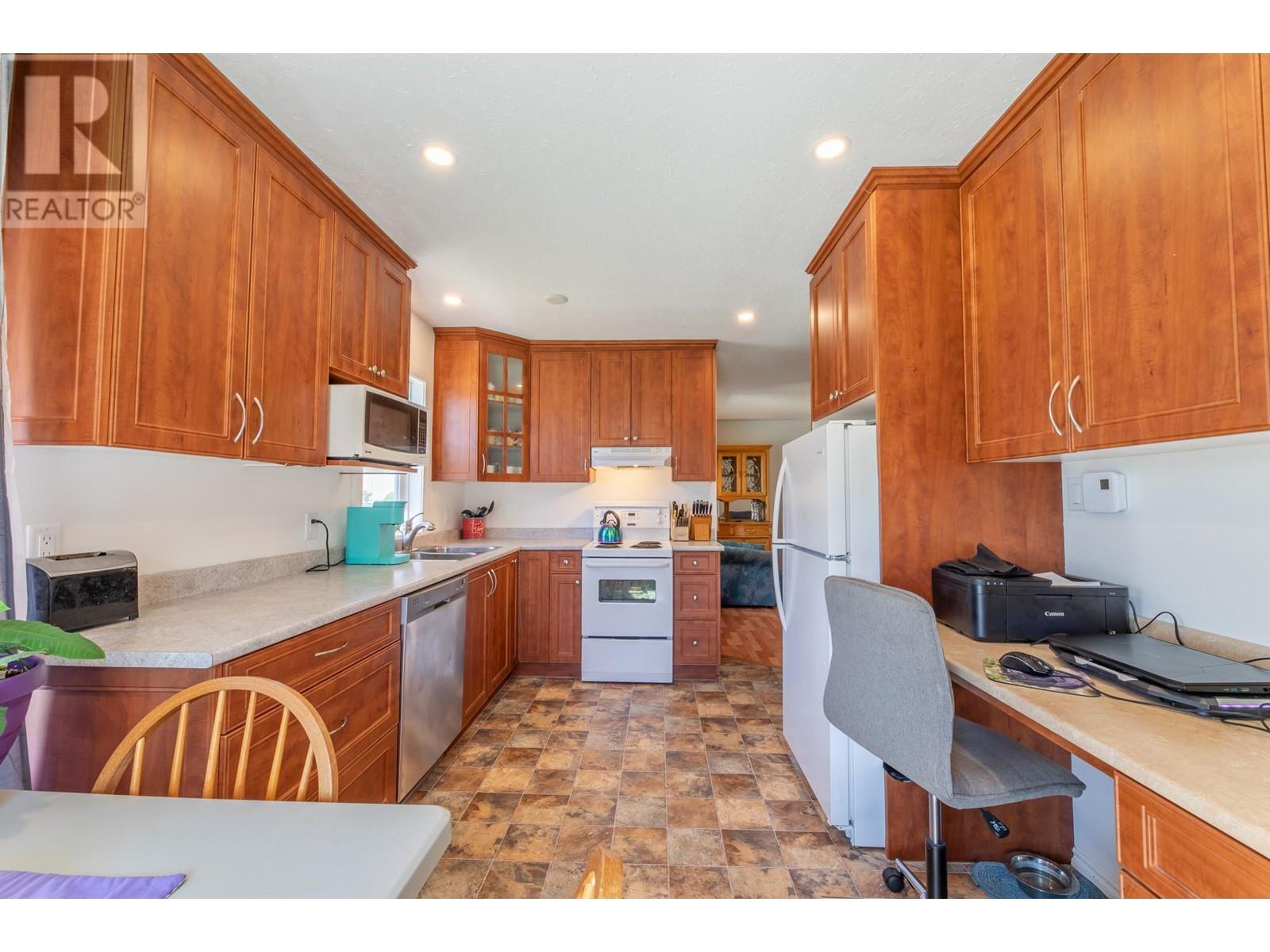 8010 Vedette Drive Unit# 7, Osoyoos, British Columbia  V0H 1C2 - Photo 6 - 10336570