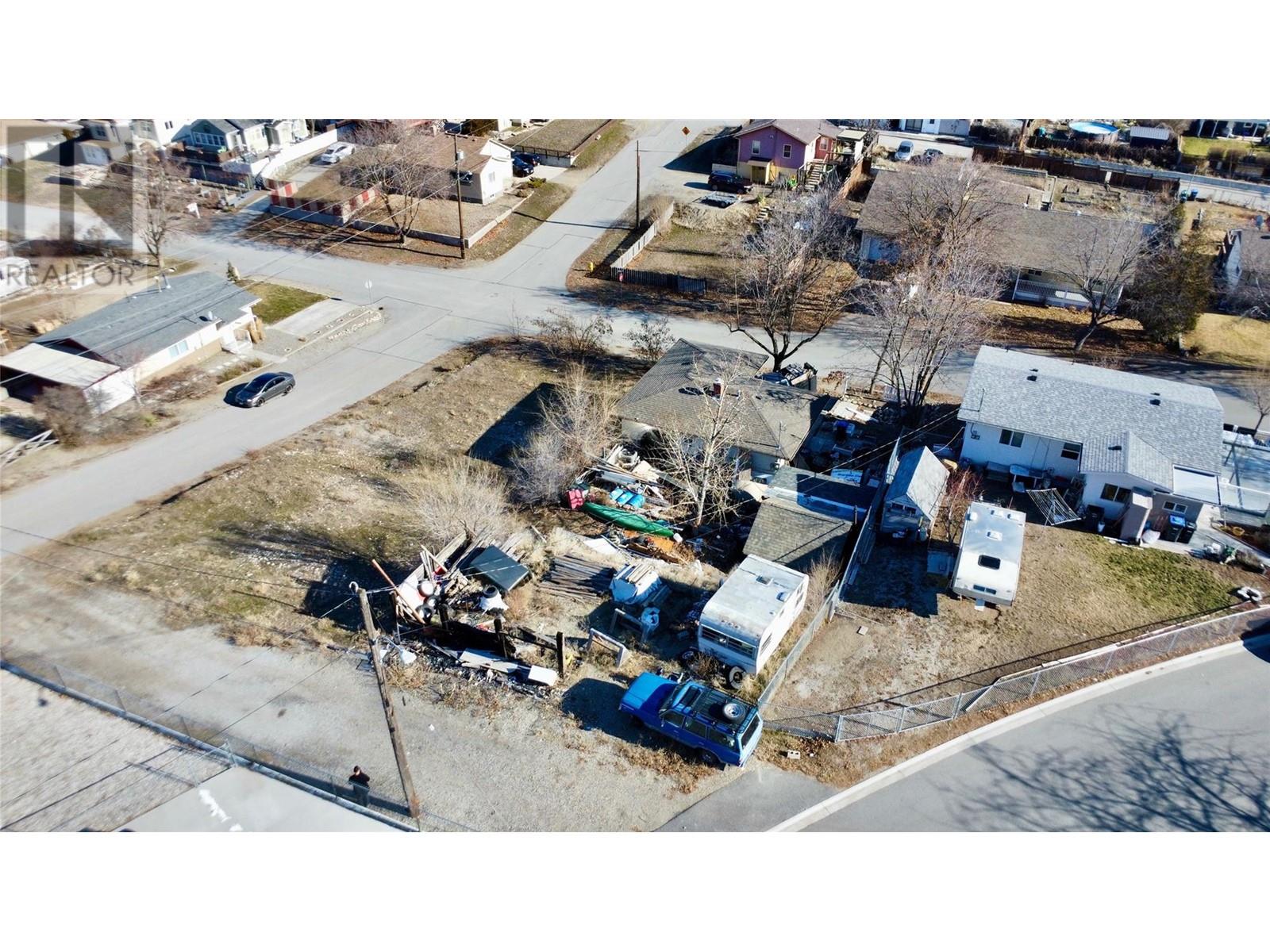 6470 Hollow Street, Oliver, British Columbia  V0H 1T0 - Photo 4 - 10334477