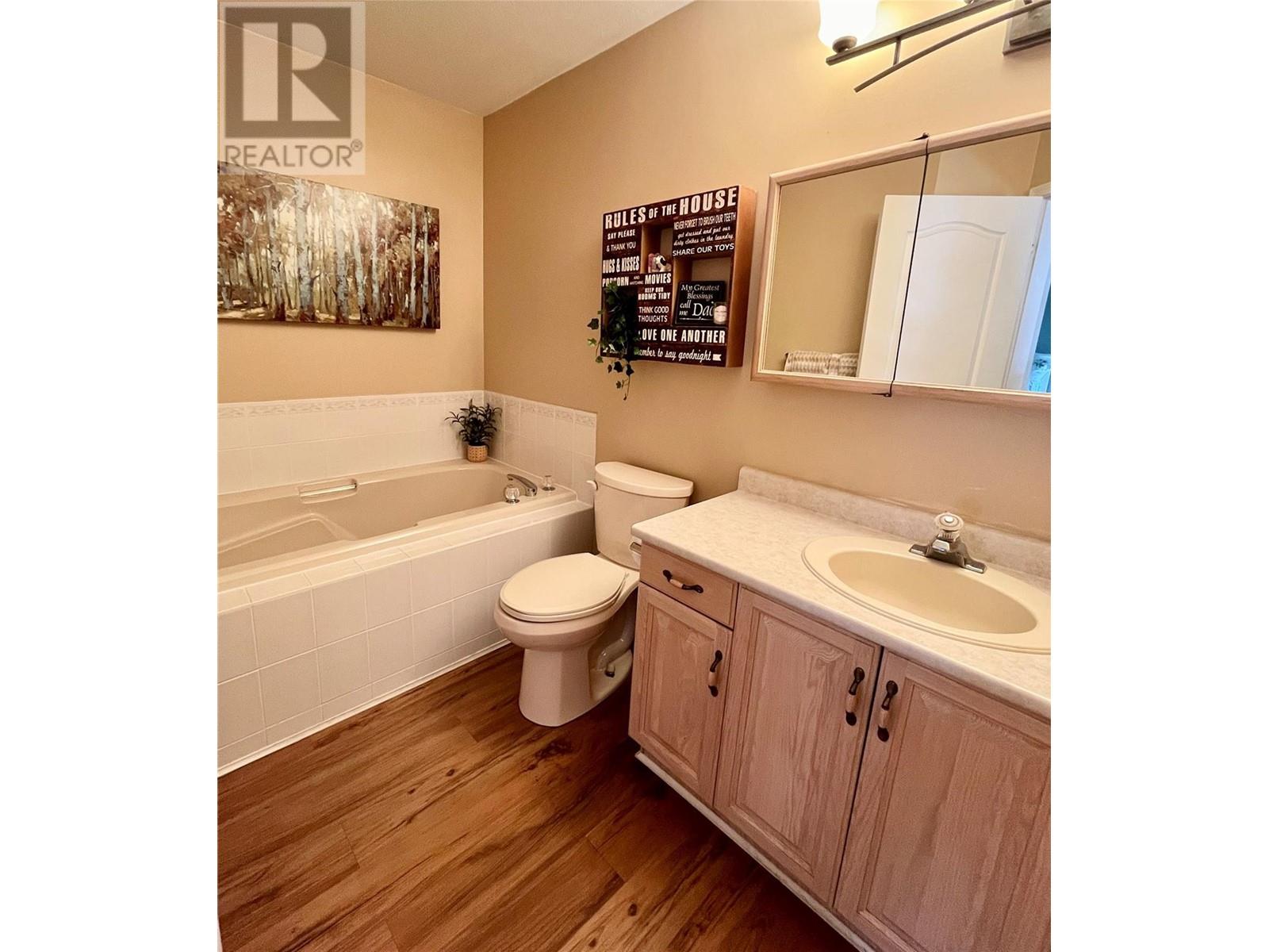 3808 Sawgrass Drive, Osoyoos, British Columbia  V0H 1V4 - Photo 14 - 10336612