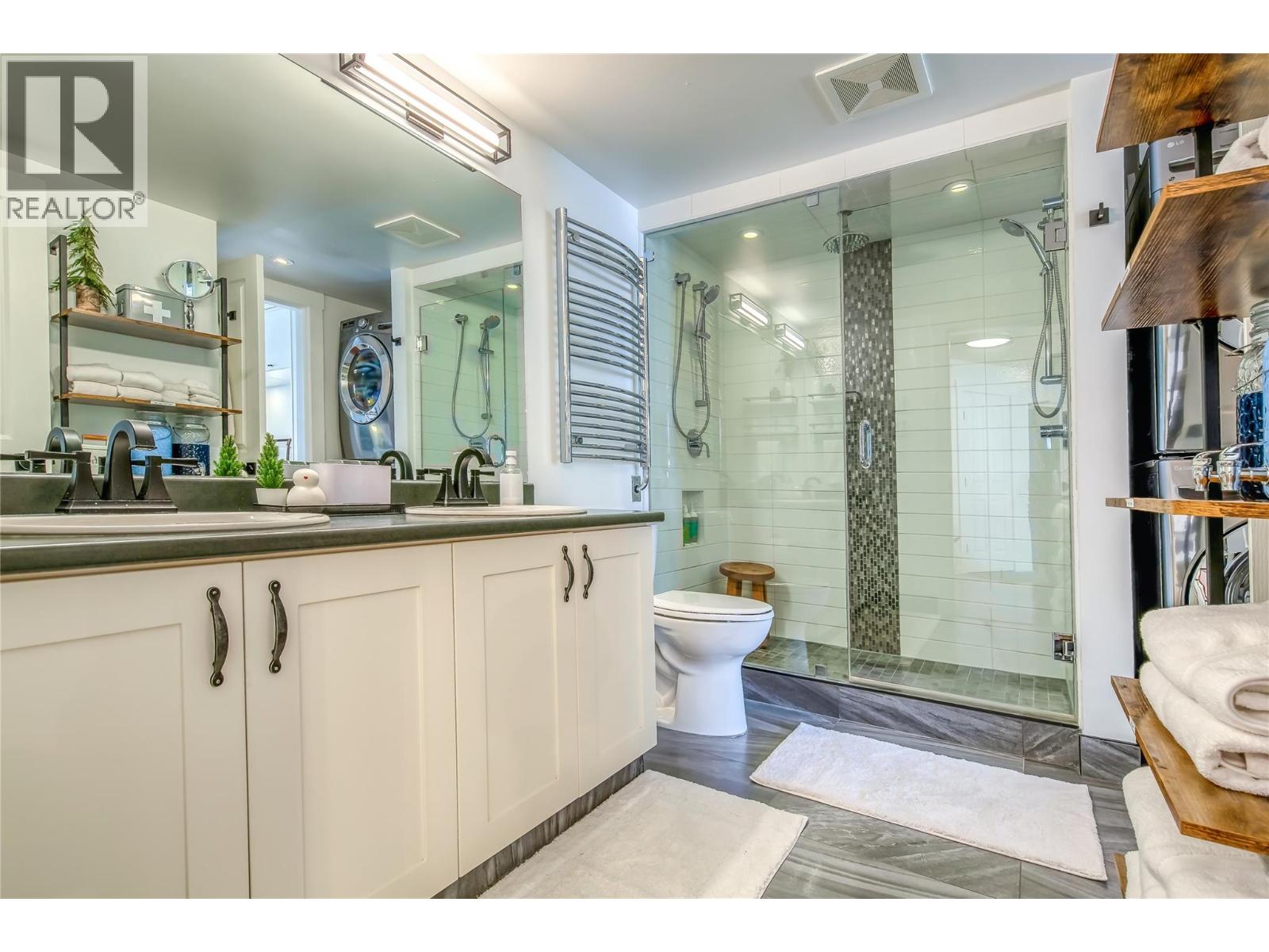 2070 Summit Drive Unit# 307, Panorama, British Columbia  V0A 1T0 - Photo 2 - 10336355