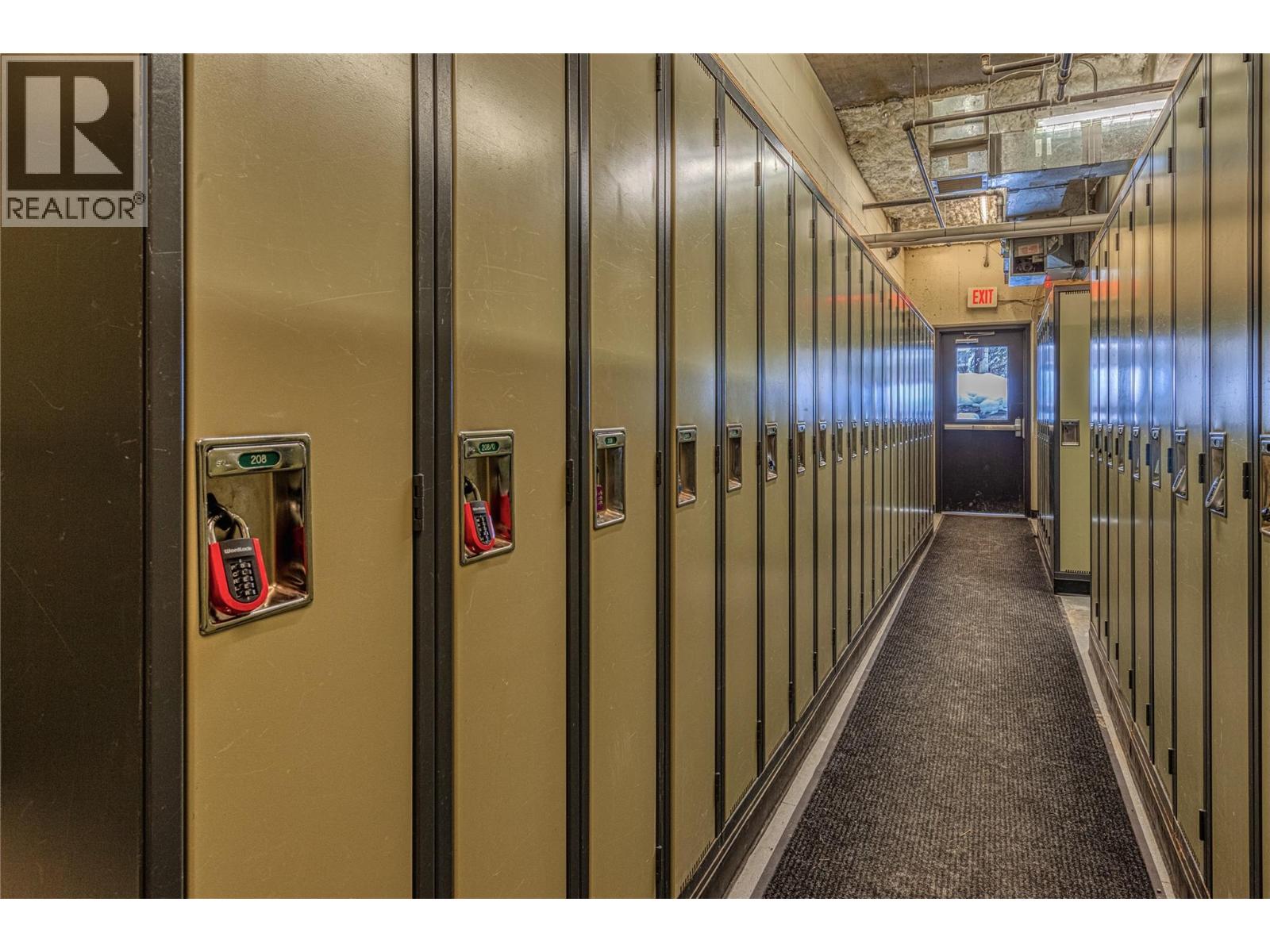 2070 Summit Drive Unit# 307, Panorama, British Columbia  V0A 1T0 - Photo 25 - 10336355