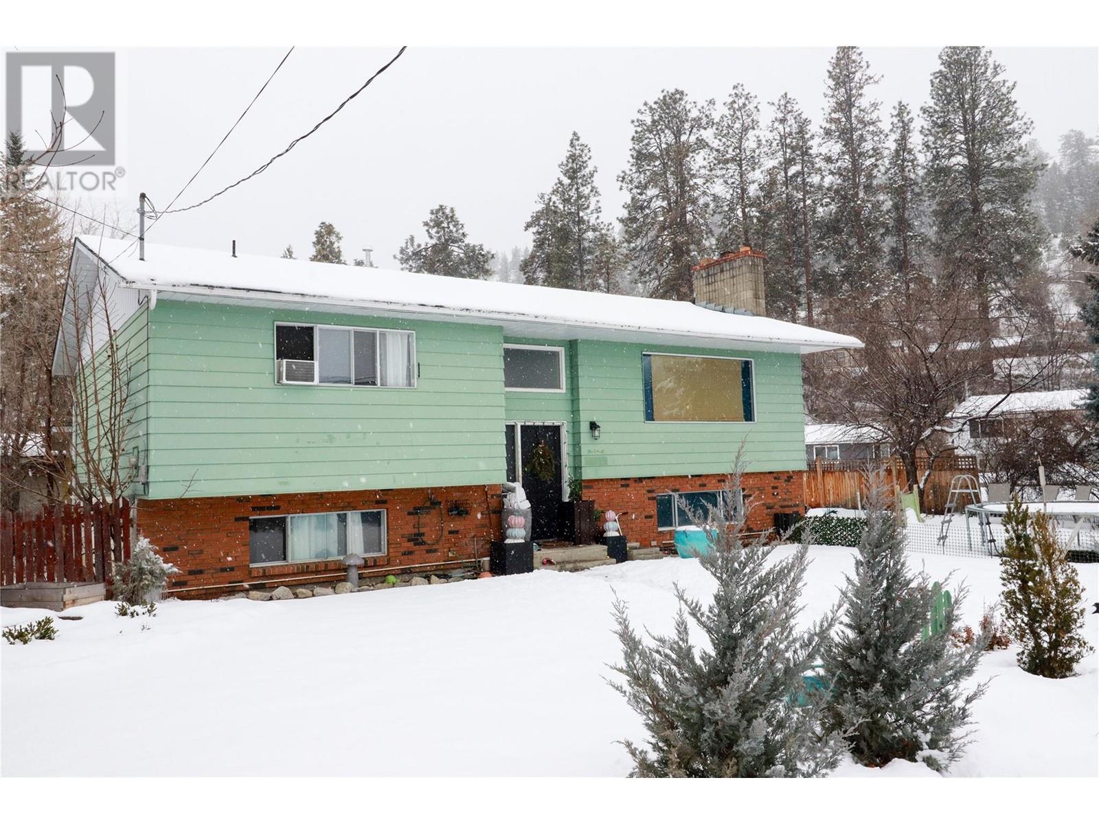 12115 Marshall Crescent, Summerland, British Columbia  V0H 1Z5 - Photo 1 - 10336582