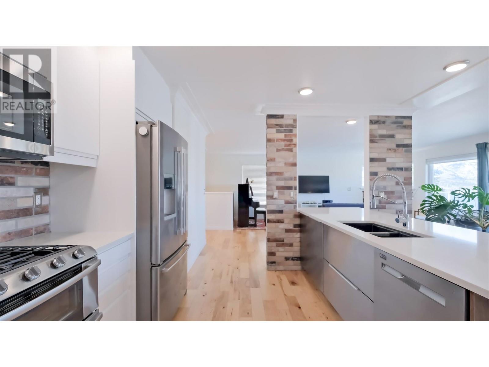 3948 Finnerty Road Unit# 116, Penticton, British Columbia  V2A 8P8 - Photo 18 - 10336681