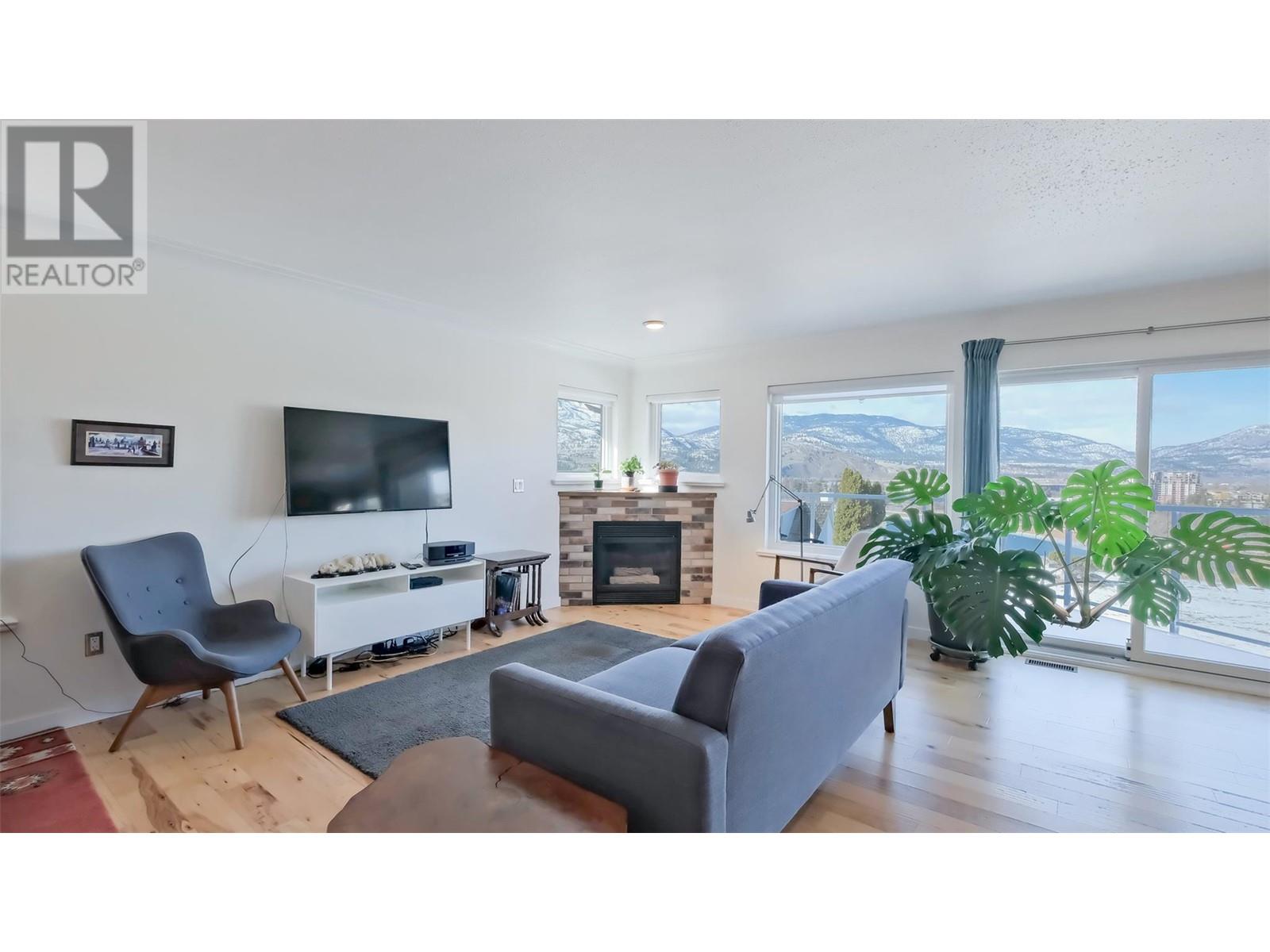 3948 Finnerty Road Unit# 116, Penticton, British Columbia  V2A 8P8 - Photo 5 - 10336681