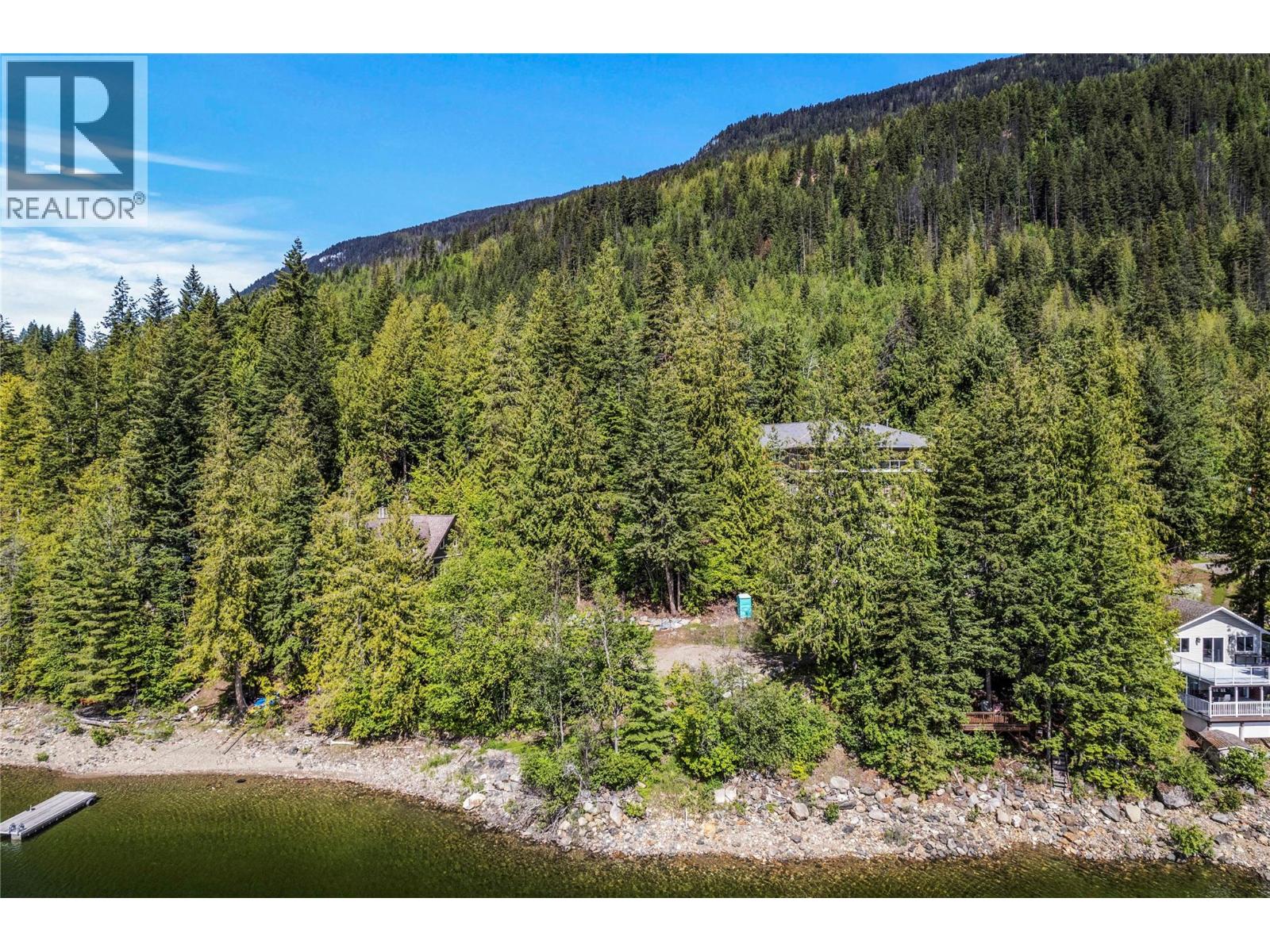 8734 Squilax Anglemont Road, St. Ives, British Columbia  V0E 1M9 - Photo 17 - 10326988