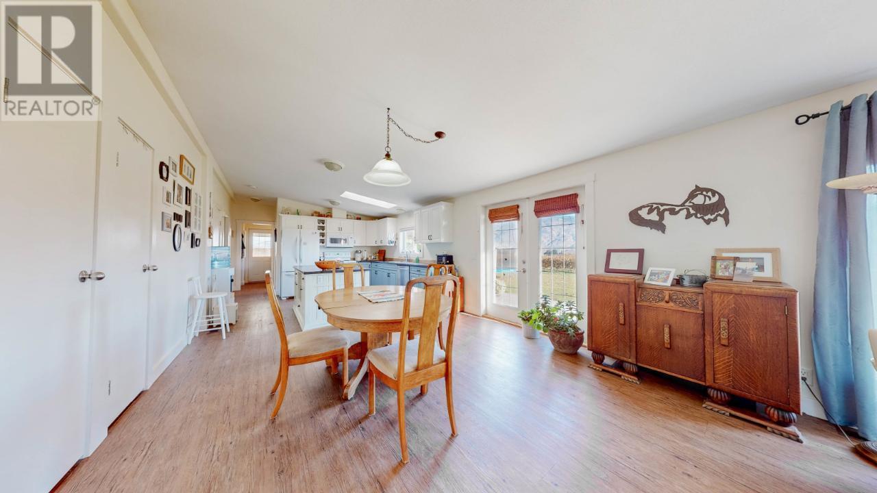 3405 107th Street, Osoyoos, British Columbia  V0H 1V4 - Photo 8 - 10336471