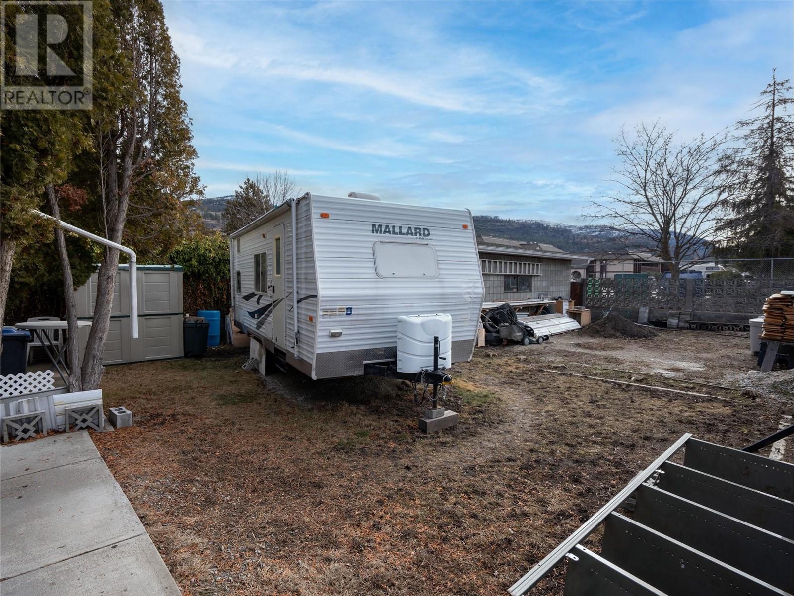 196 Waterford Avenue, Penticton, British Columbia  V2A 3T7 - Photo 19 - 10335917