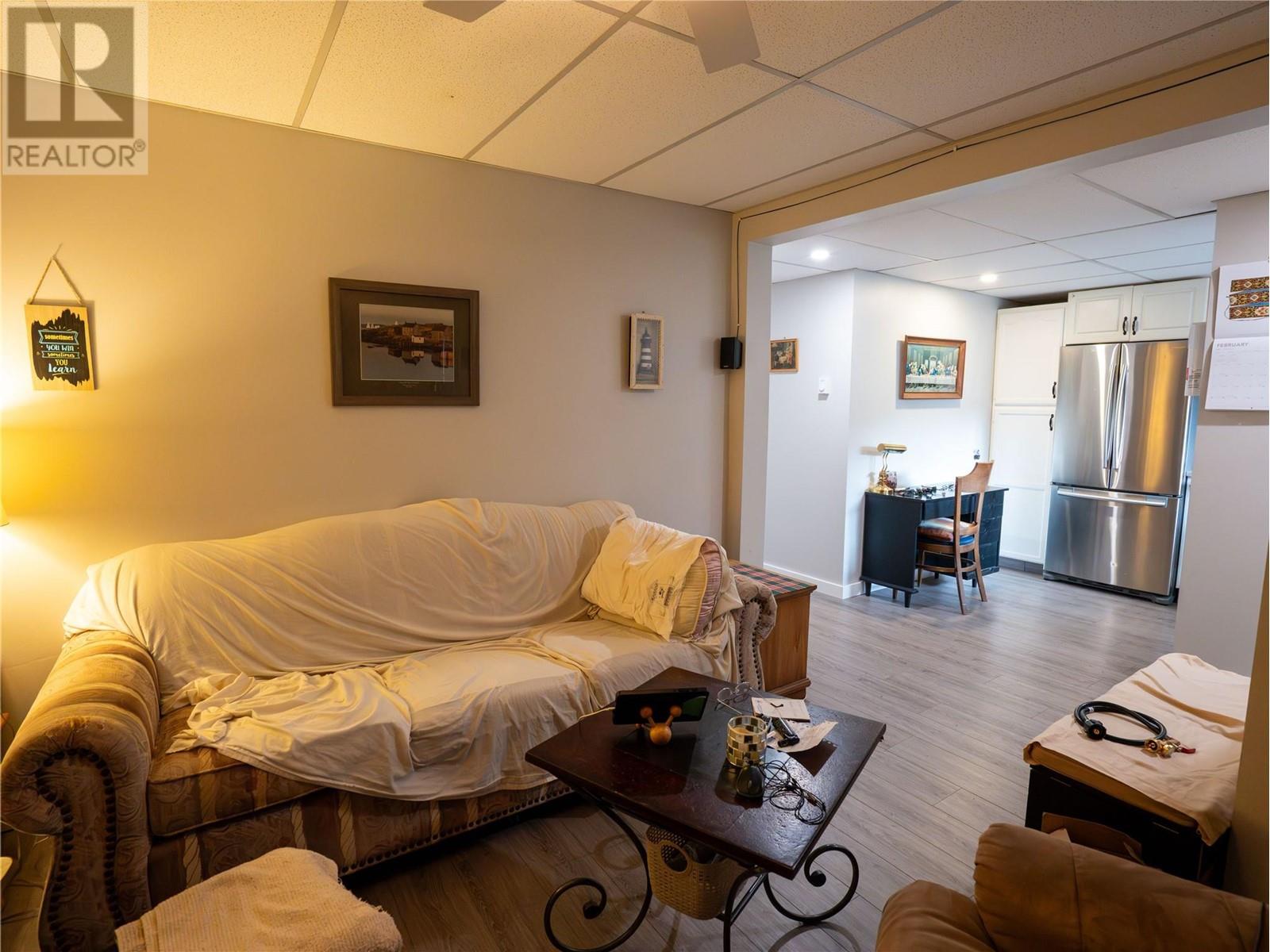 196 Waterford Avenue, Penticton, British Columbia  V2A 3T7 - Photo 28 - 10335917