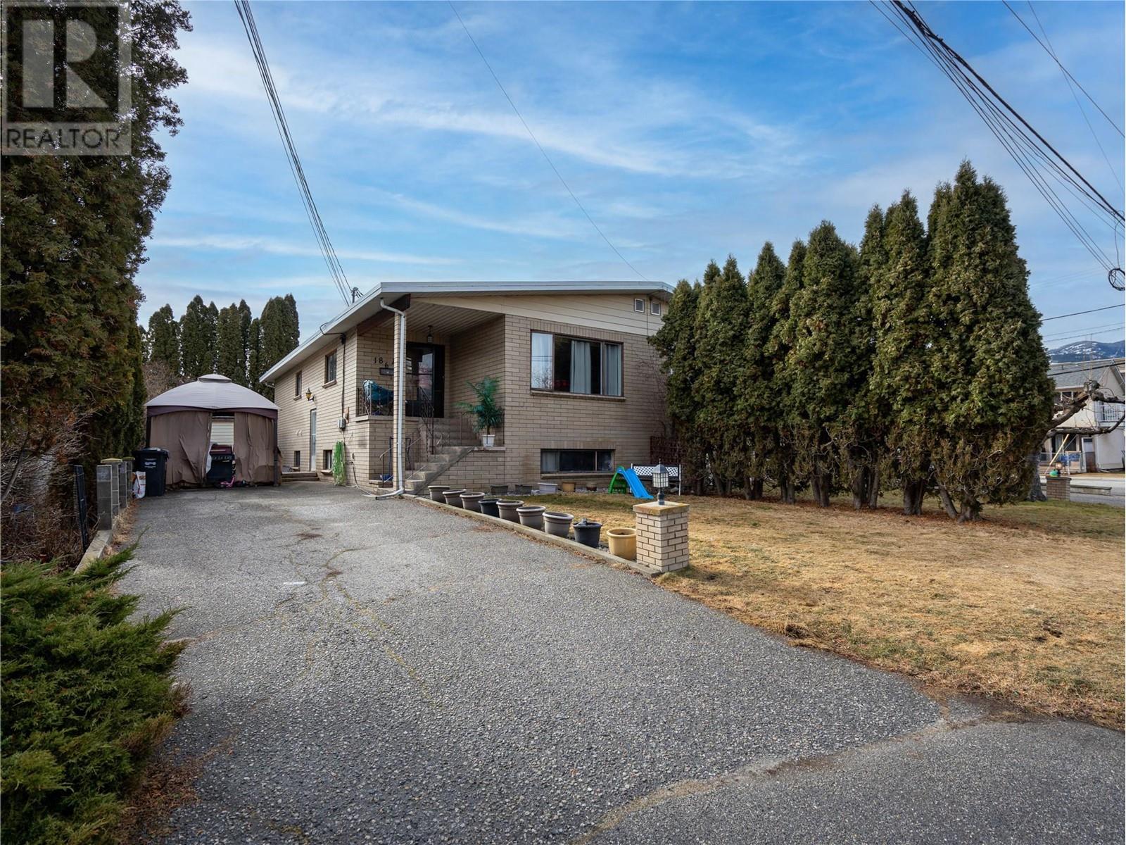 186 Waterford Avenue, Penticton, British Columbia  V2A 3T7 - Photo 1 - 10335916
