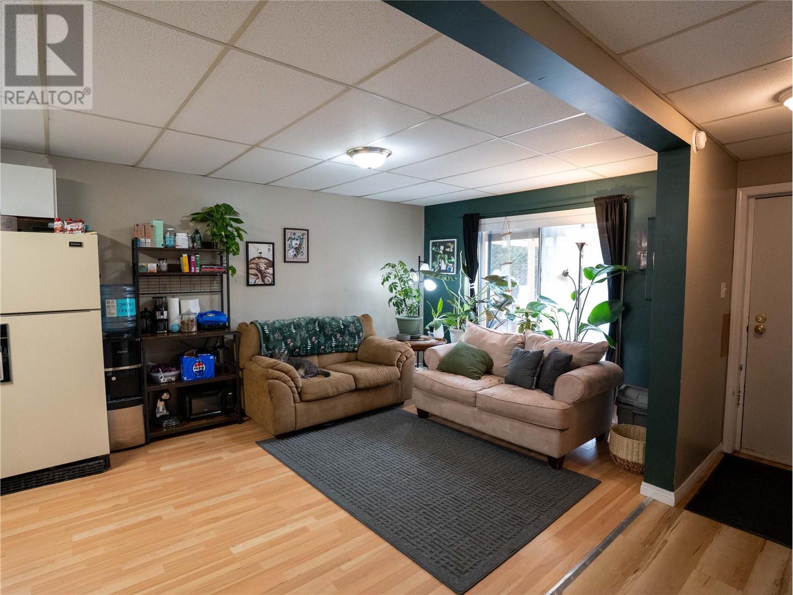186 Waterford Avenue, Penticton, British Columbia  V2A 3T7 - Photo 11 - 10335916