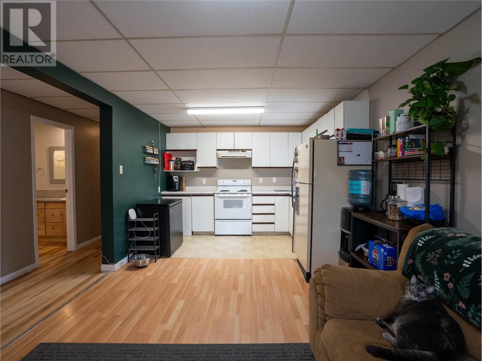 186 Waterford Avenue, Penticton, British Columbia  V2A 3T7 - Photo 13 - 10335916