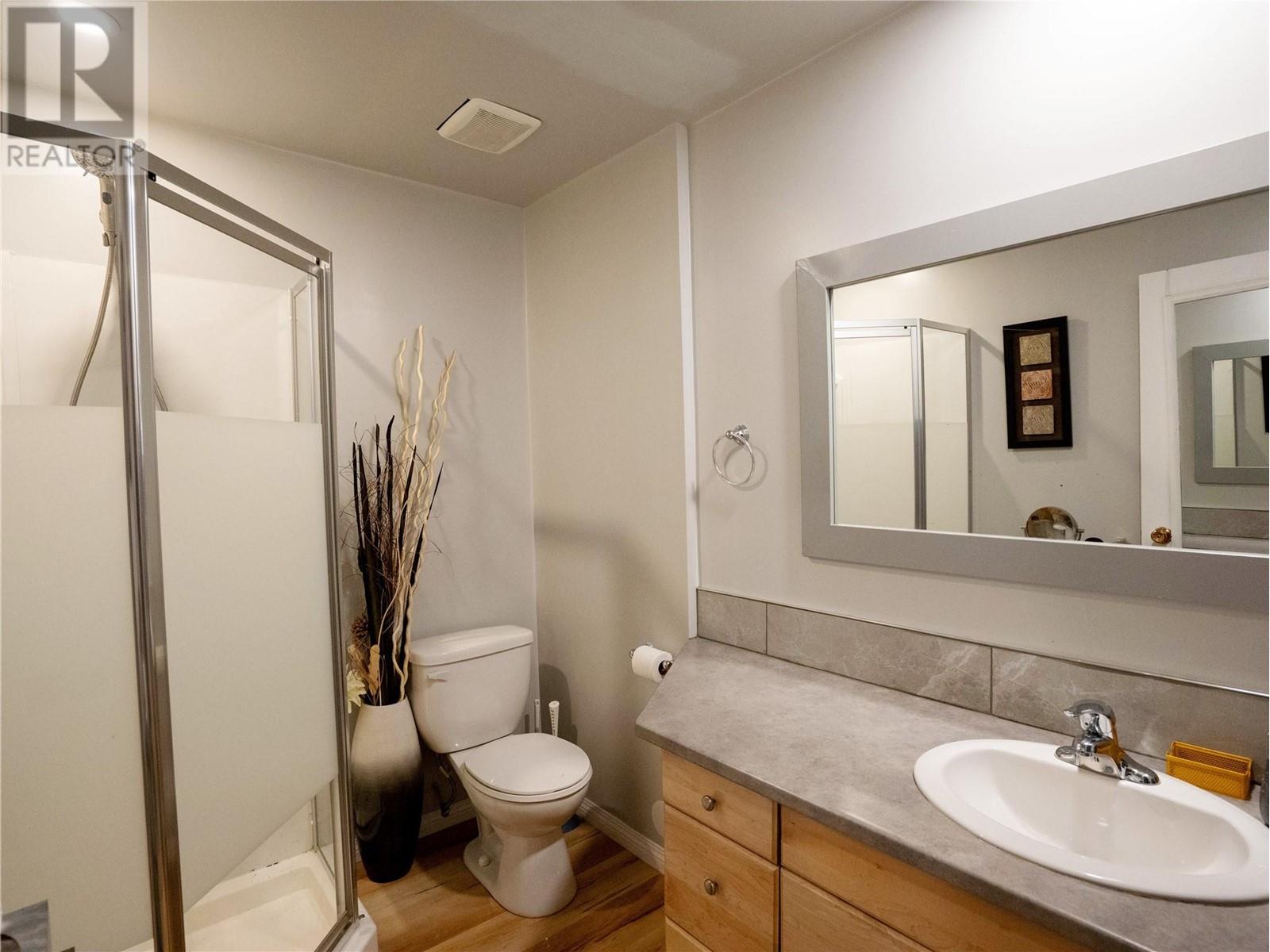 186 Waterford Avenue, Penticton, British Columbia  V2A 3T7 - Photo 17 - 10335916