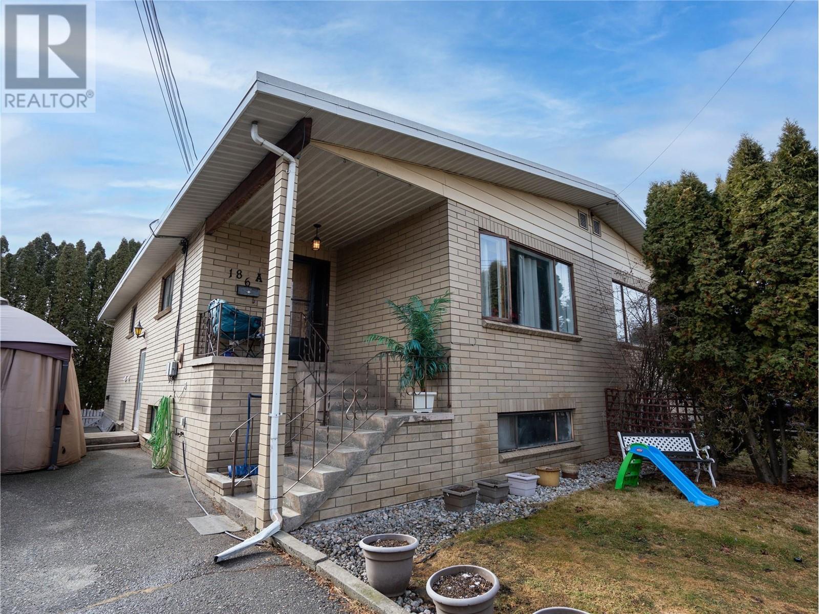 186 Waterford Avenue, Penticton, British Columbia  V2A 3T7 - Photo 2 - 10335916