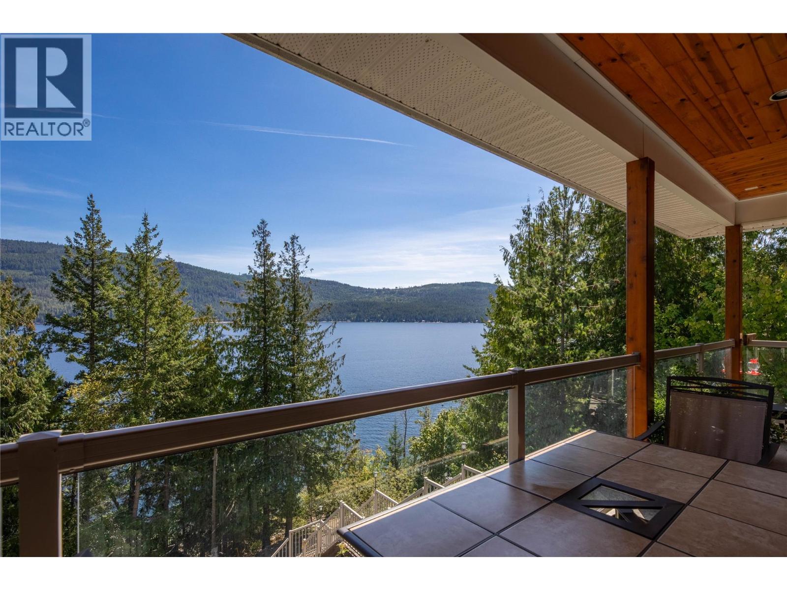 8738 Squilax Anglemont Road, St. Ives, British Columbia  V0E 1M9 - Photo 37 - 10336376