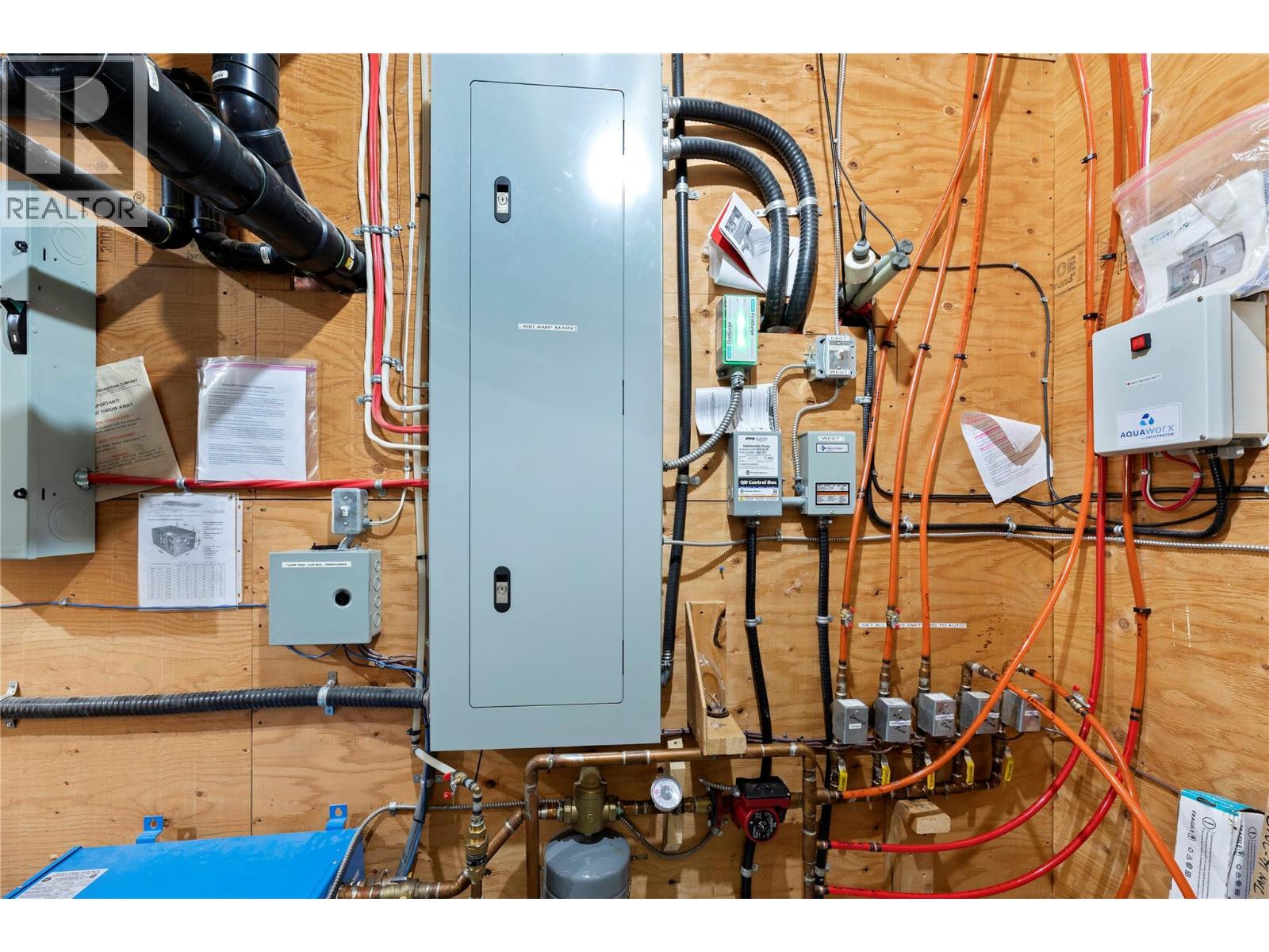 8738 Squilax Anglemont Road, St. Ives, British Columbia  V0E 1M9 - Photo 76 - 10336376