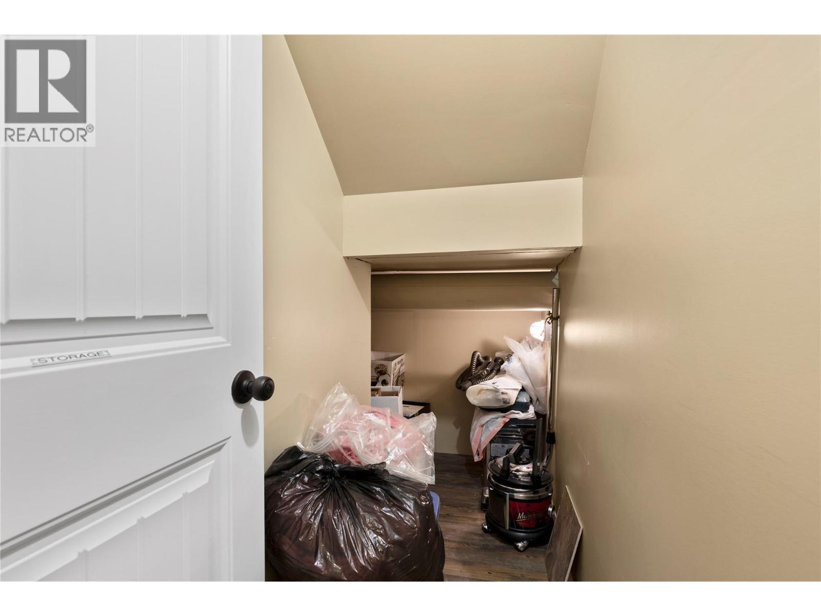 8738 Squilax Anglemont Road, St. Ives, British Columbia  V0E 1M9 - Photo 81 - 10336376