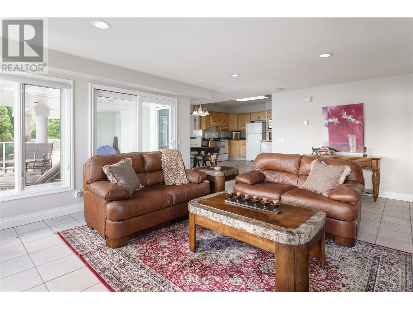 4069 Westside Road N, West Kelowna, British Columbia  V1Z 3W8 - Photo 16 - 10336836