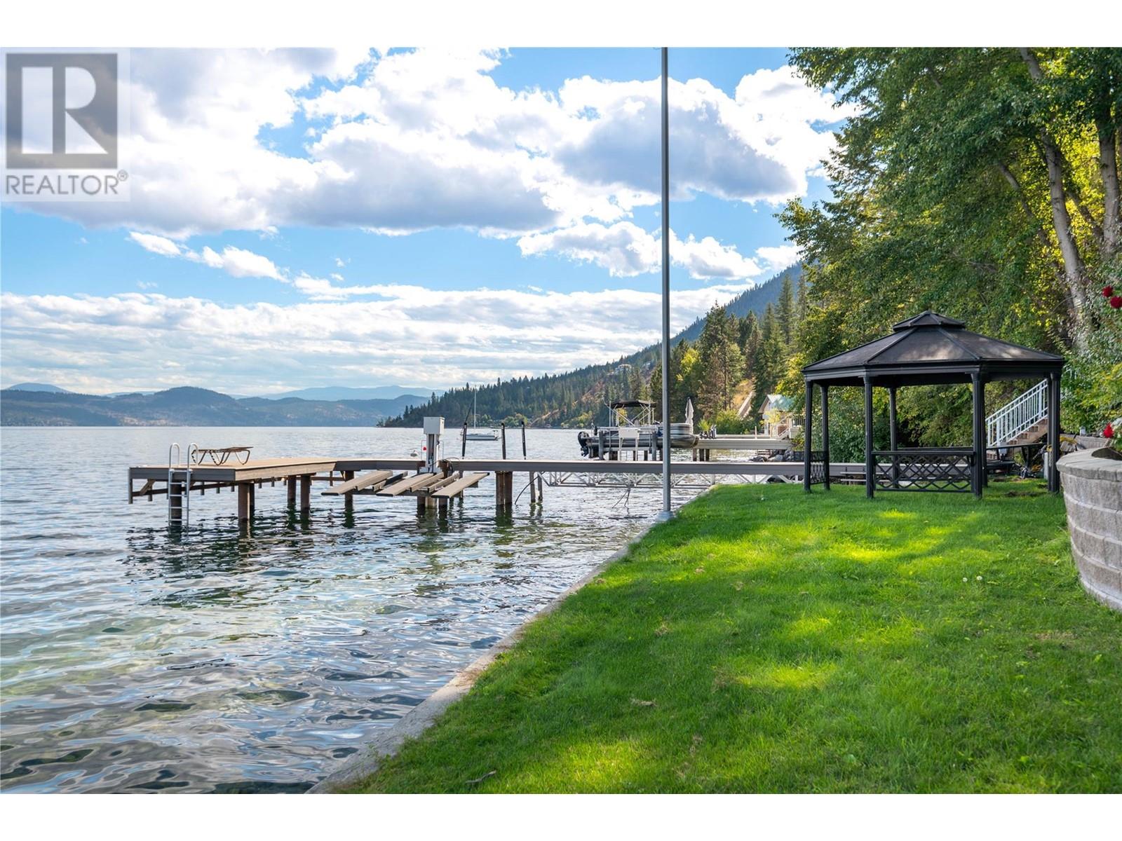 4069 Westside Road N, West Kelowna, British Columbia  V1Z 3W8 - Photo 3 - 10336836