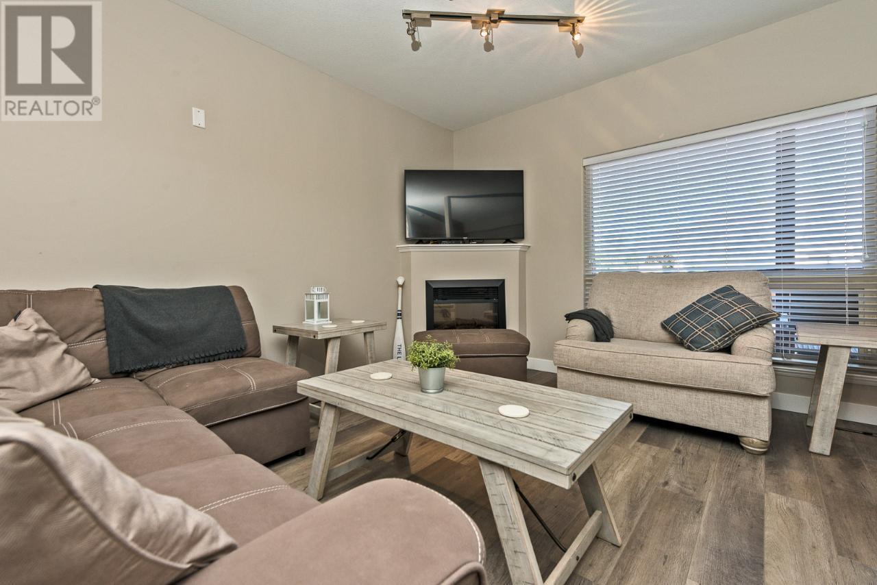 4300 44th Avenue Unit# 103, Osoyoos, British Columbia  V0H 1V6 - Photo 2 - 10335982