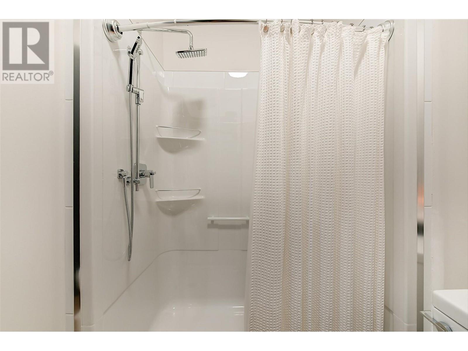 12102 Augusta Lane, Osoyoos, British Columbia  V0H 1V4 - Photo 24 - 10336524