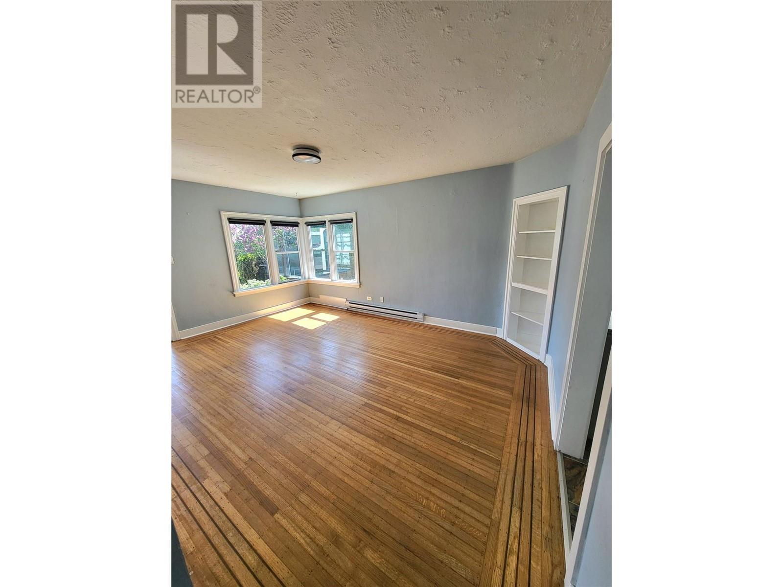 857 Main Street, Penticton, British Columbia  V2A 5E3 - Photo 15 - 10337033