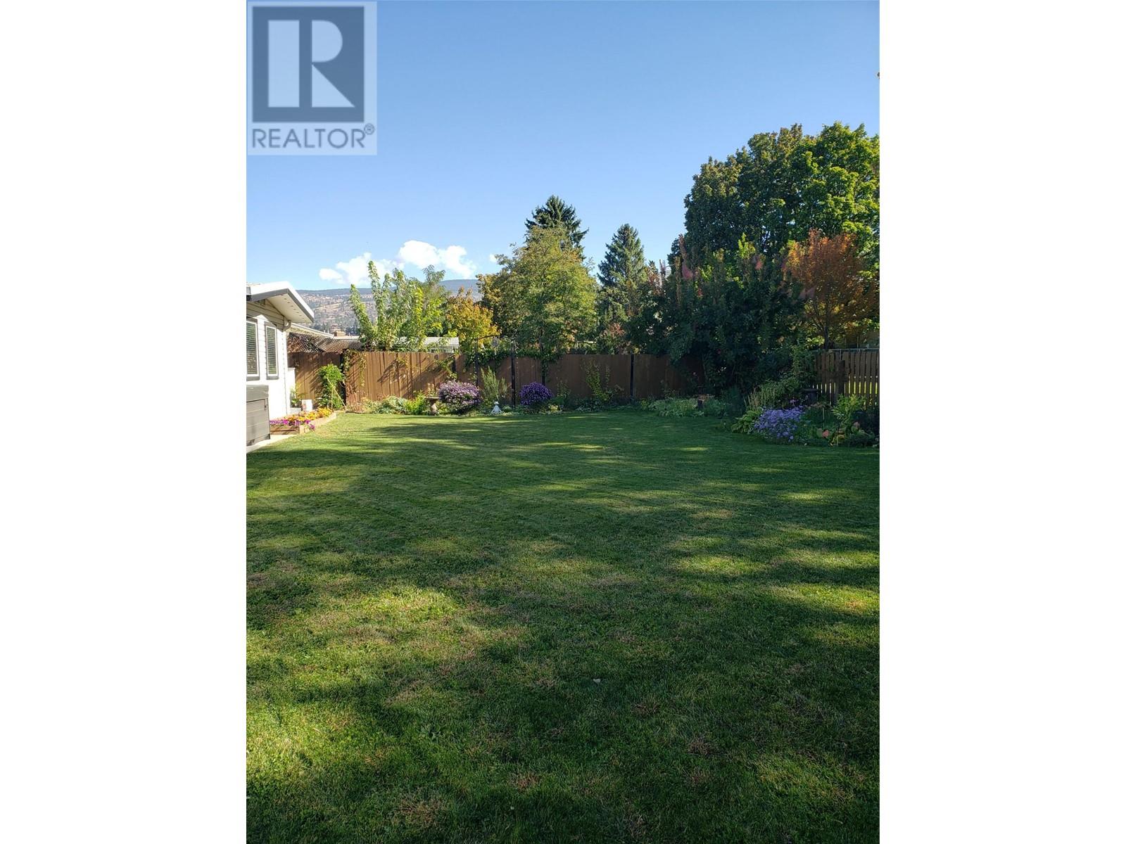 156 Mcculloch Drive, Penticton, British Columbia  V2A 3P7 - Photo 15 - 10337068