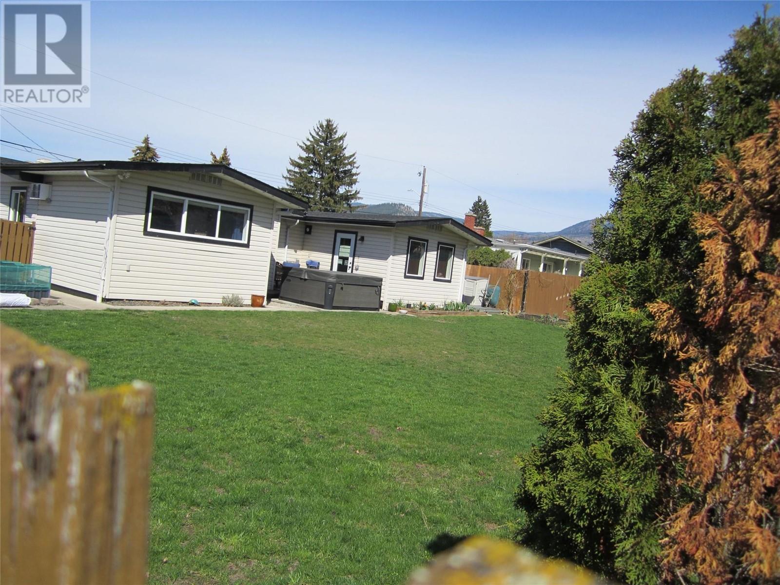 156 Mcculloch Drive, Penticton, British Columbia  V2A 3P7 - Photo 23 - 10337068