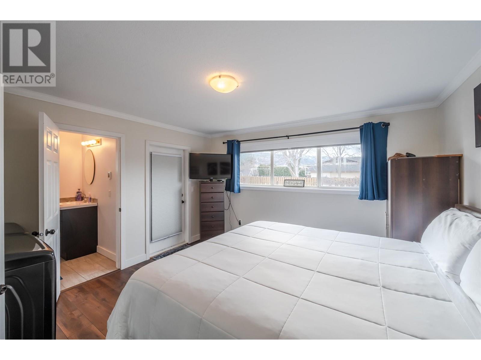 156 Mcculloch Drive, Penticton, British Columbia  V2A 3P7 - Photo 8 - 10337068