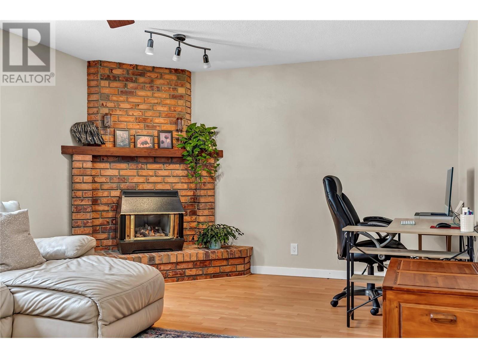 7990 Victoria Road S, Summerland, British Columbia  V0H 1Z2 - Photo 14 - 10336768