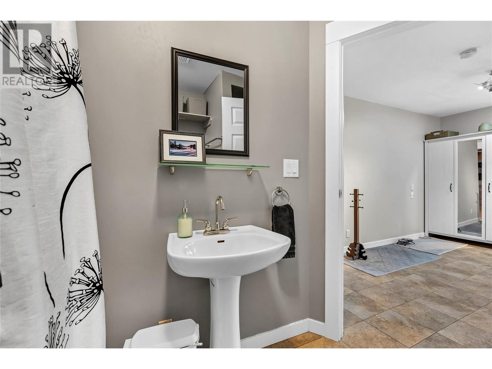 7990 Victoria Road S, Summerland, British Columbia  V0H 1Z2 - Photo 18 - 10336768