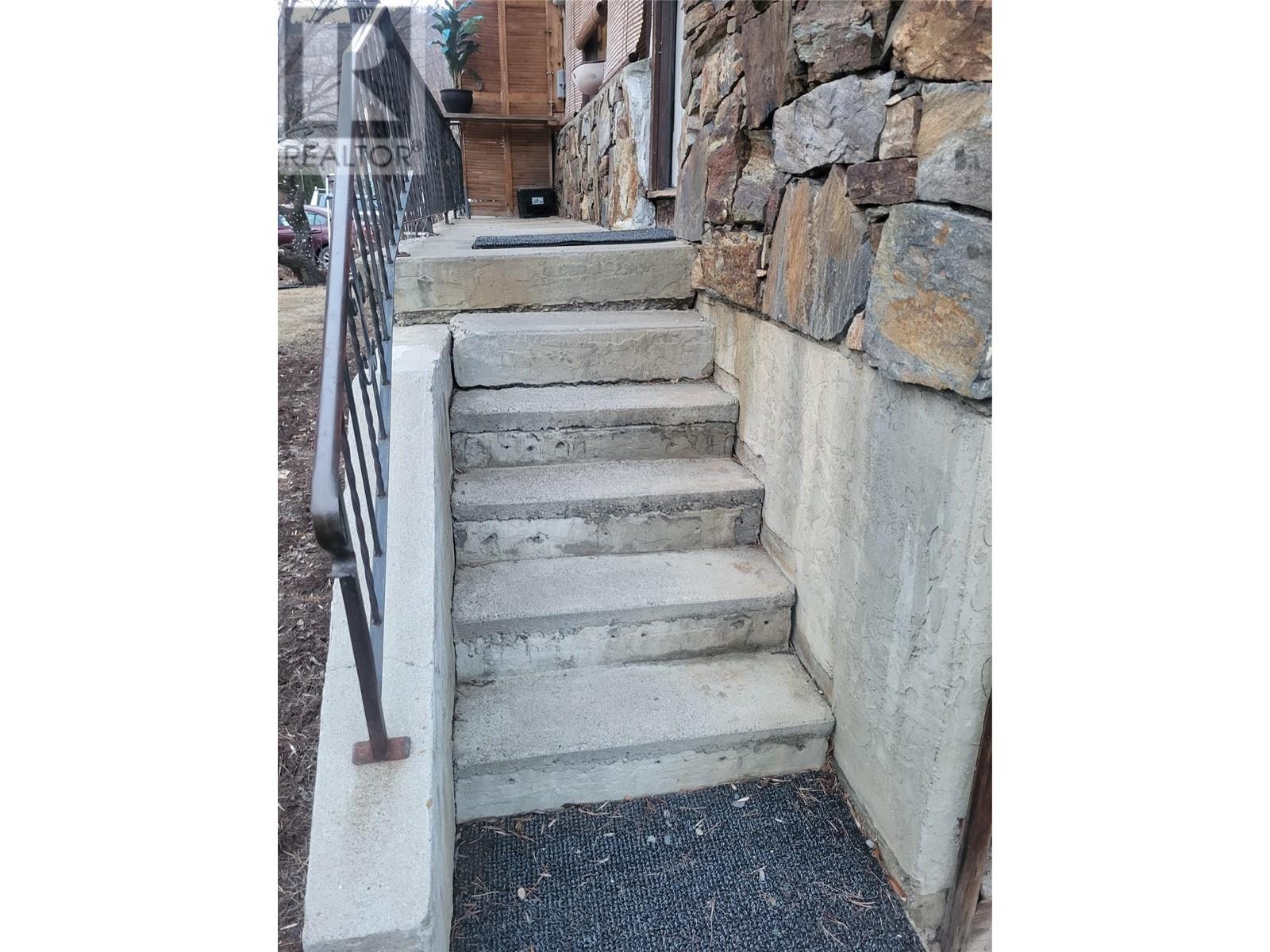 3336 - 3338 Overlander Drive, Kamloops, British Columbia  V2B 7L1 - Photo 12 - 10337202