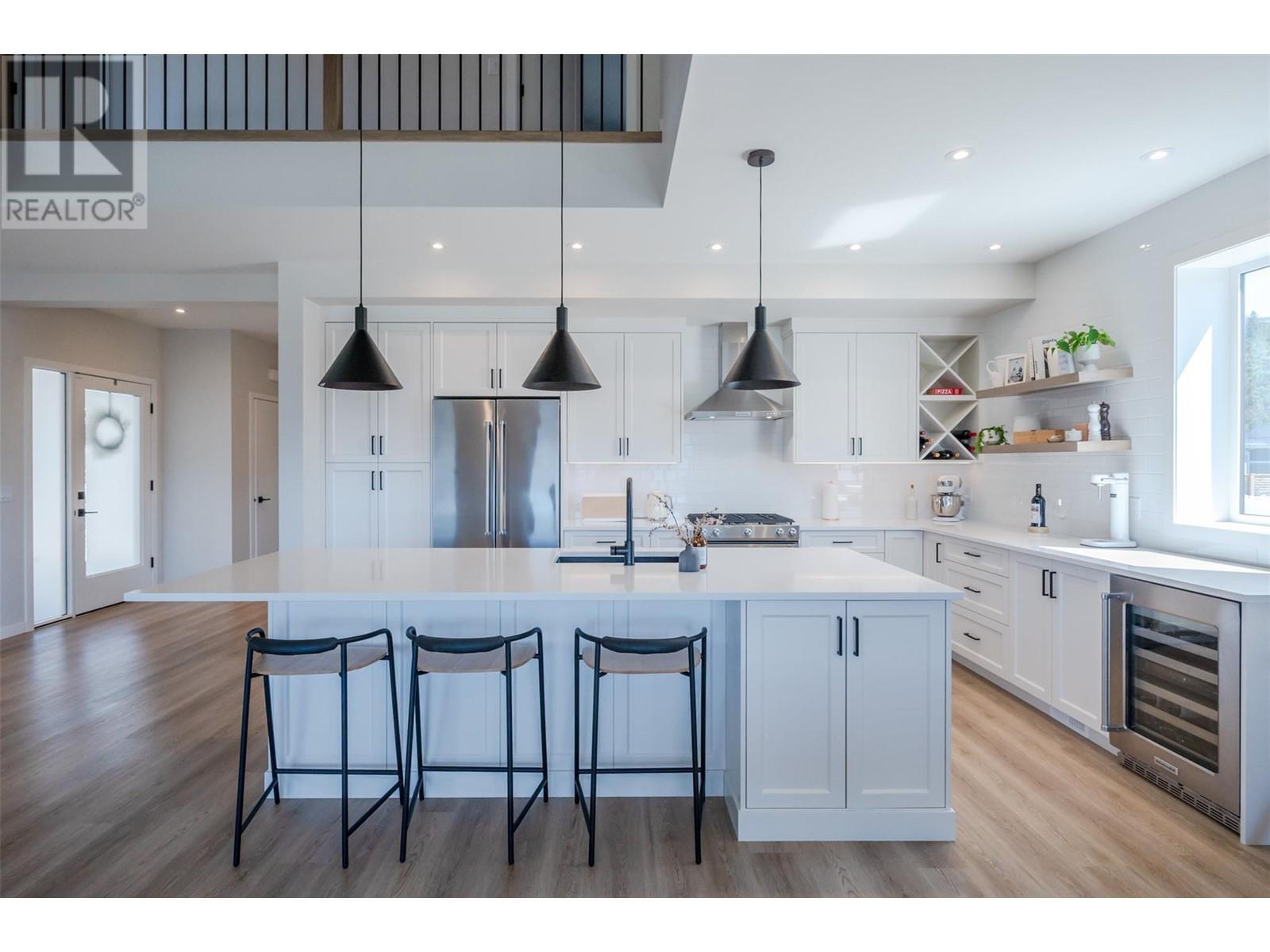 174 Fawn Court, Penticton, British Columbia  V2A 0C8 - Photo 6 - 10337149