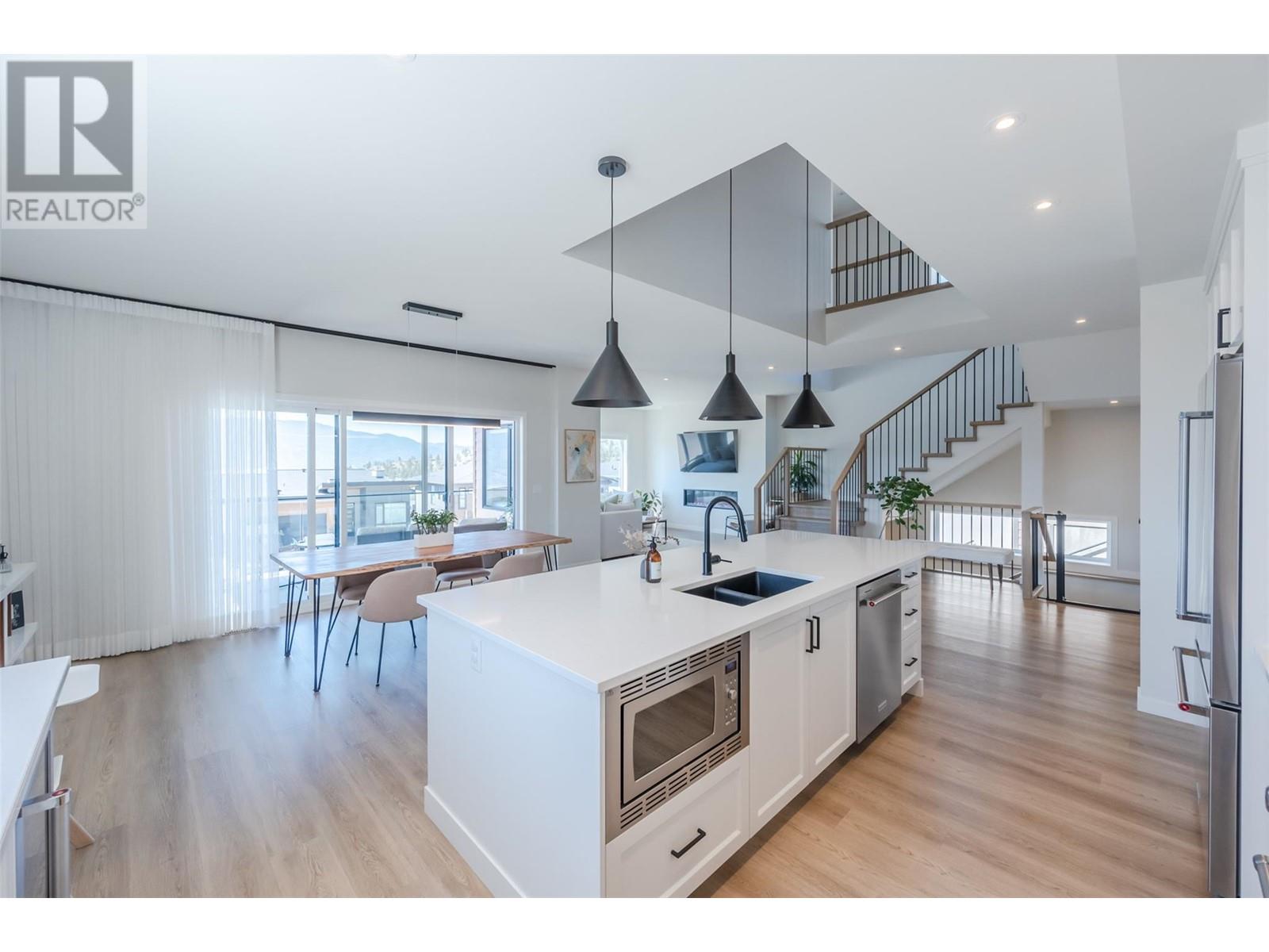 174 Fawn Court, Penticton, British Columbia  V2A 0C8 - Photo 7 - 10337149
