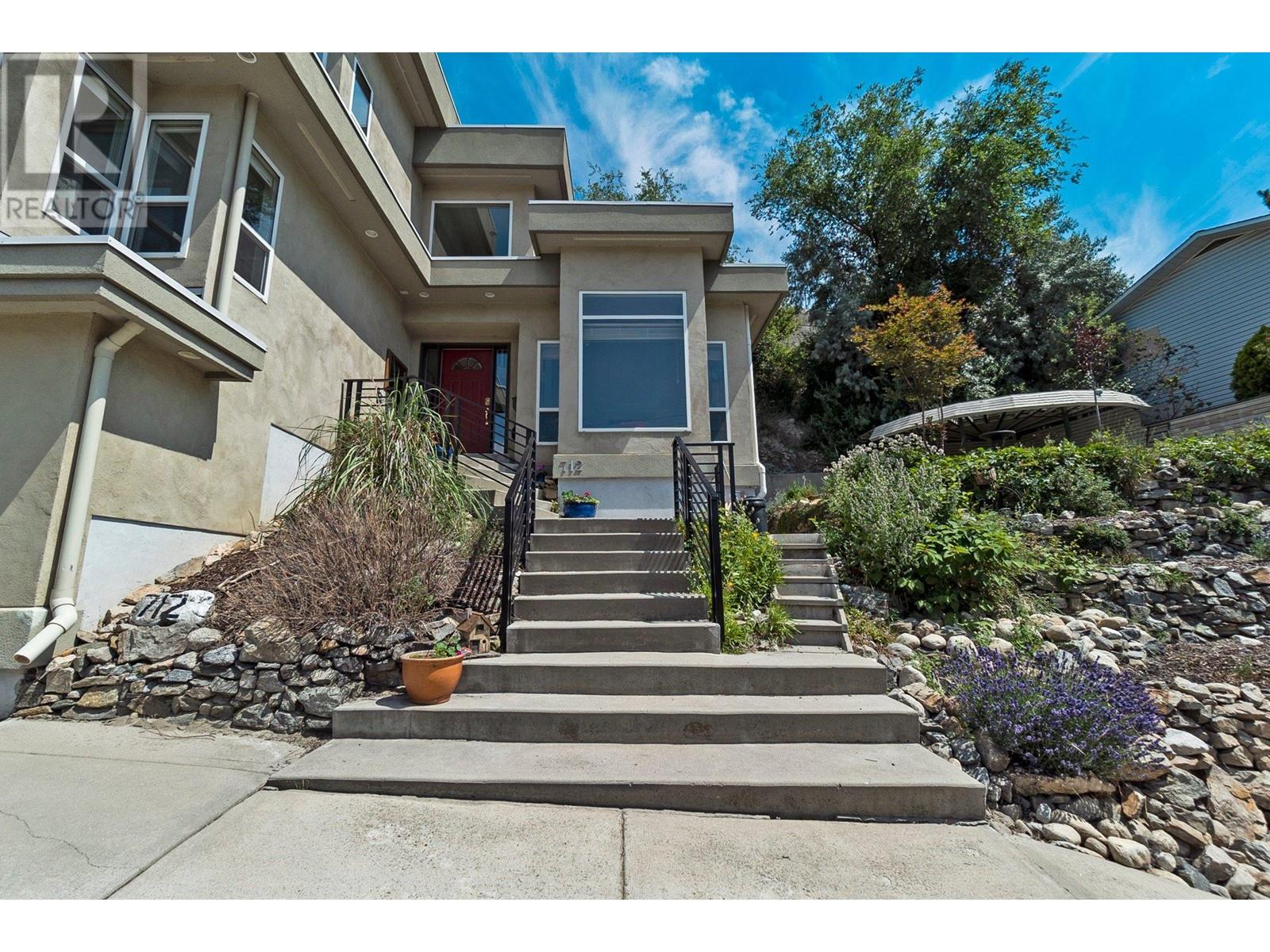 712 Creekside Road, Penticton, British Columbia  V2A 2C4 - Photo 13 - 10337227