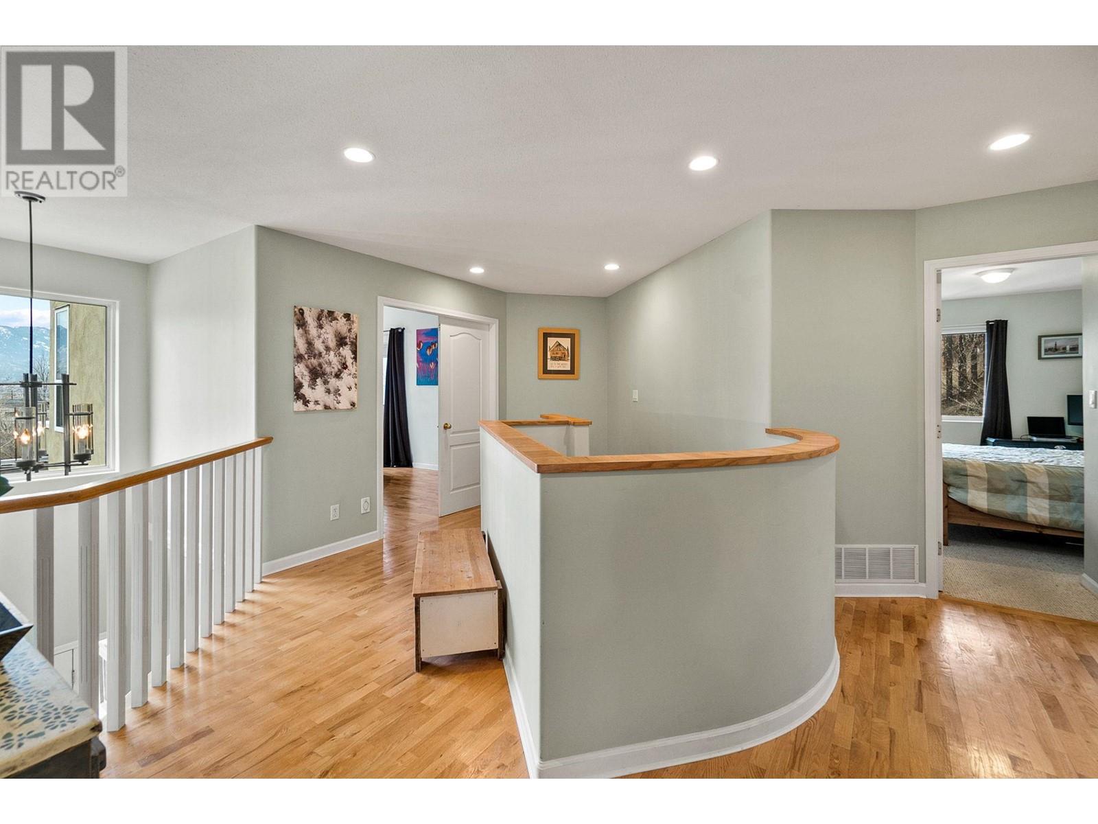 712 Creekside Road, Penticton, British Columbia  V2A 2C4 - Photo 43 - 10337227