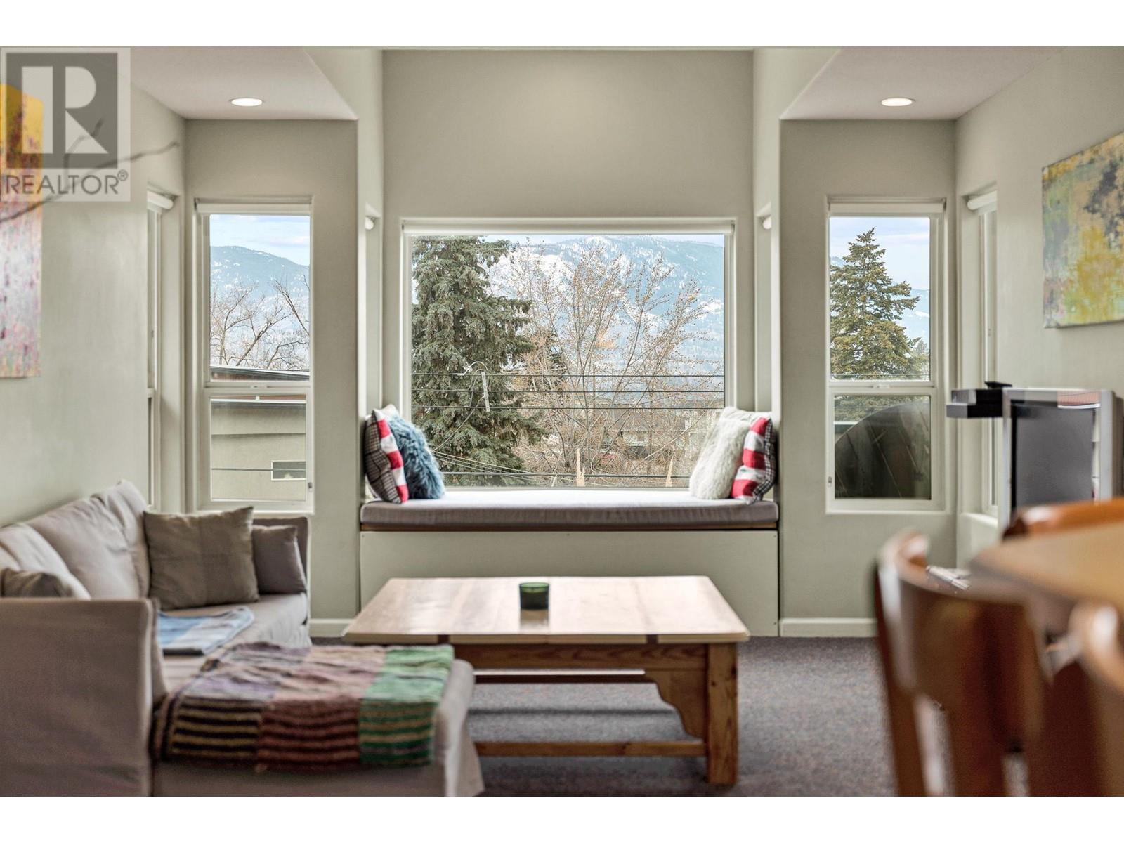 712 Creekside Road, Penticton, British Columbia  V2A 2C4 - Photo 59 - 10337227