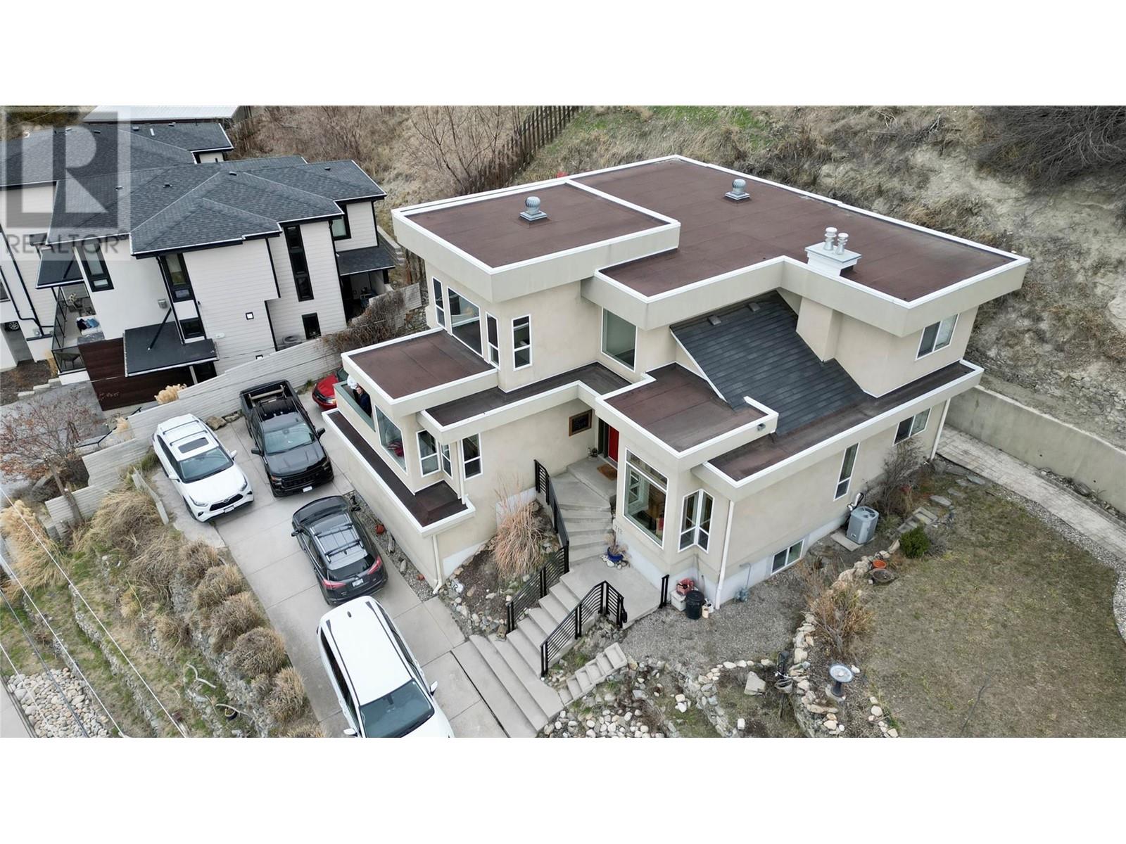 712 Creekside Road, Penticton, British Columbia  V2A 2C4 - Photo 64 - 10337227