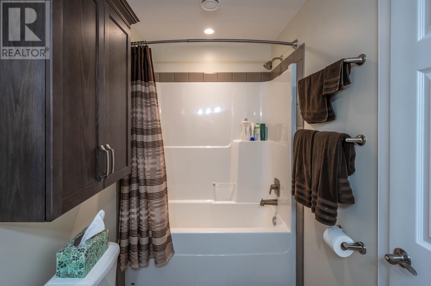 3388 Skaha Lake Road Unit# 901, Penticton, British Columbia  V2A 6G4 - Photo 15 - 10337200